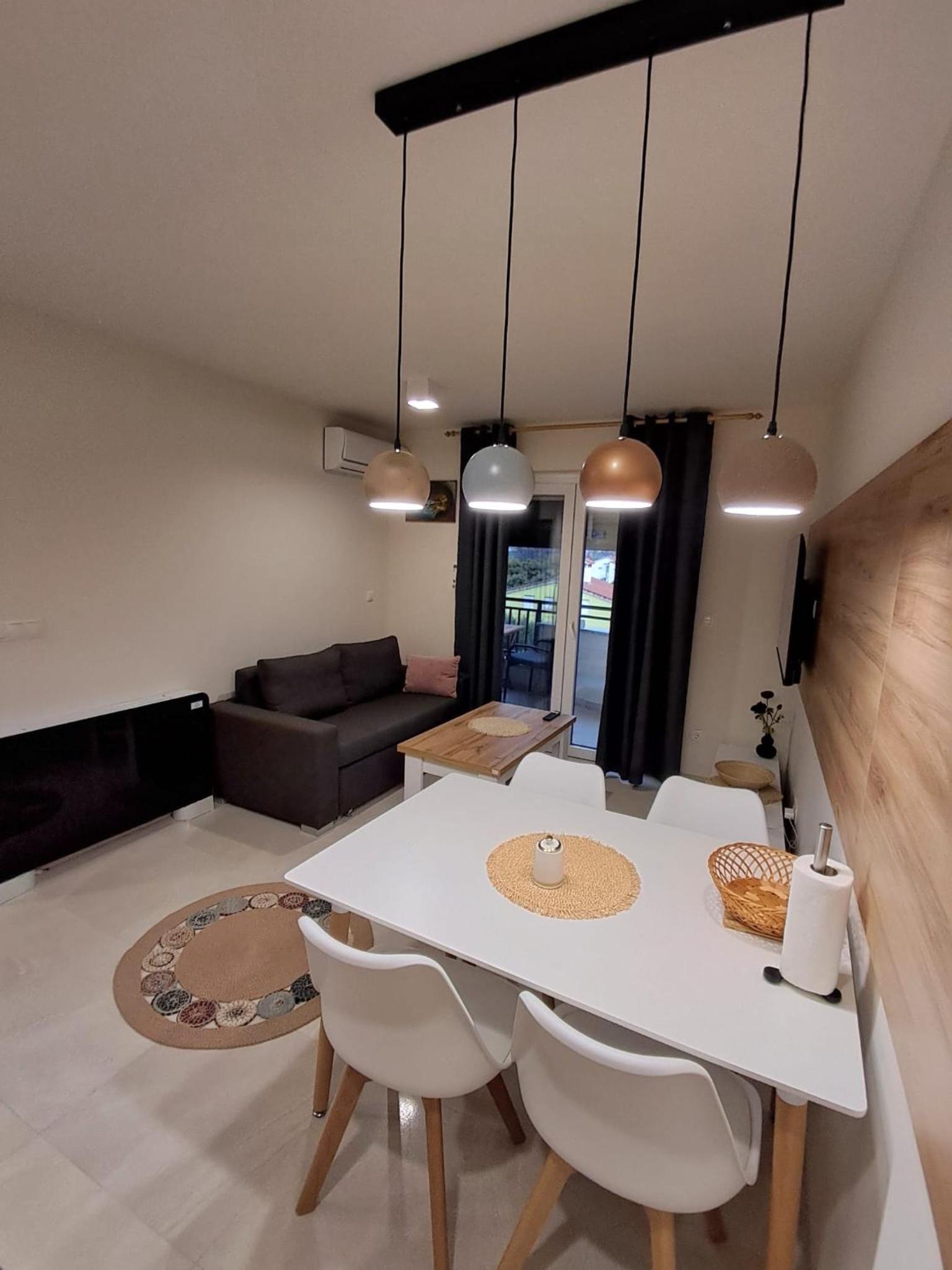 Apartmani Datea