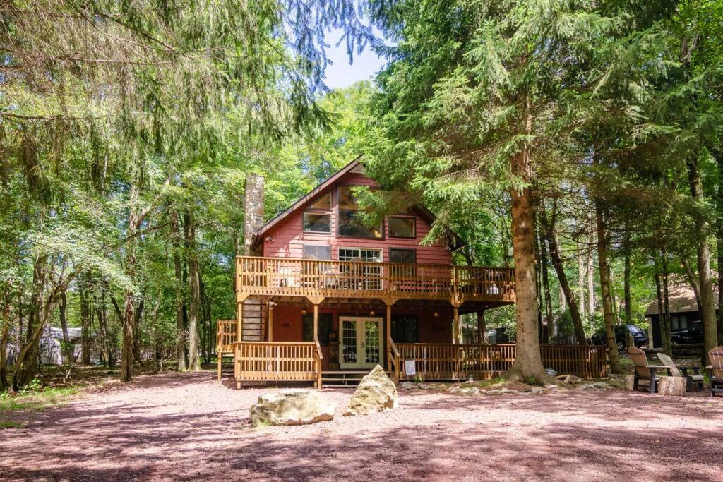 Hot Tub l Walk to Lake Harmony l Minutes to Ski view 3
