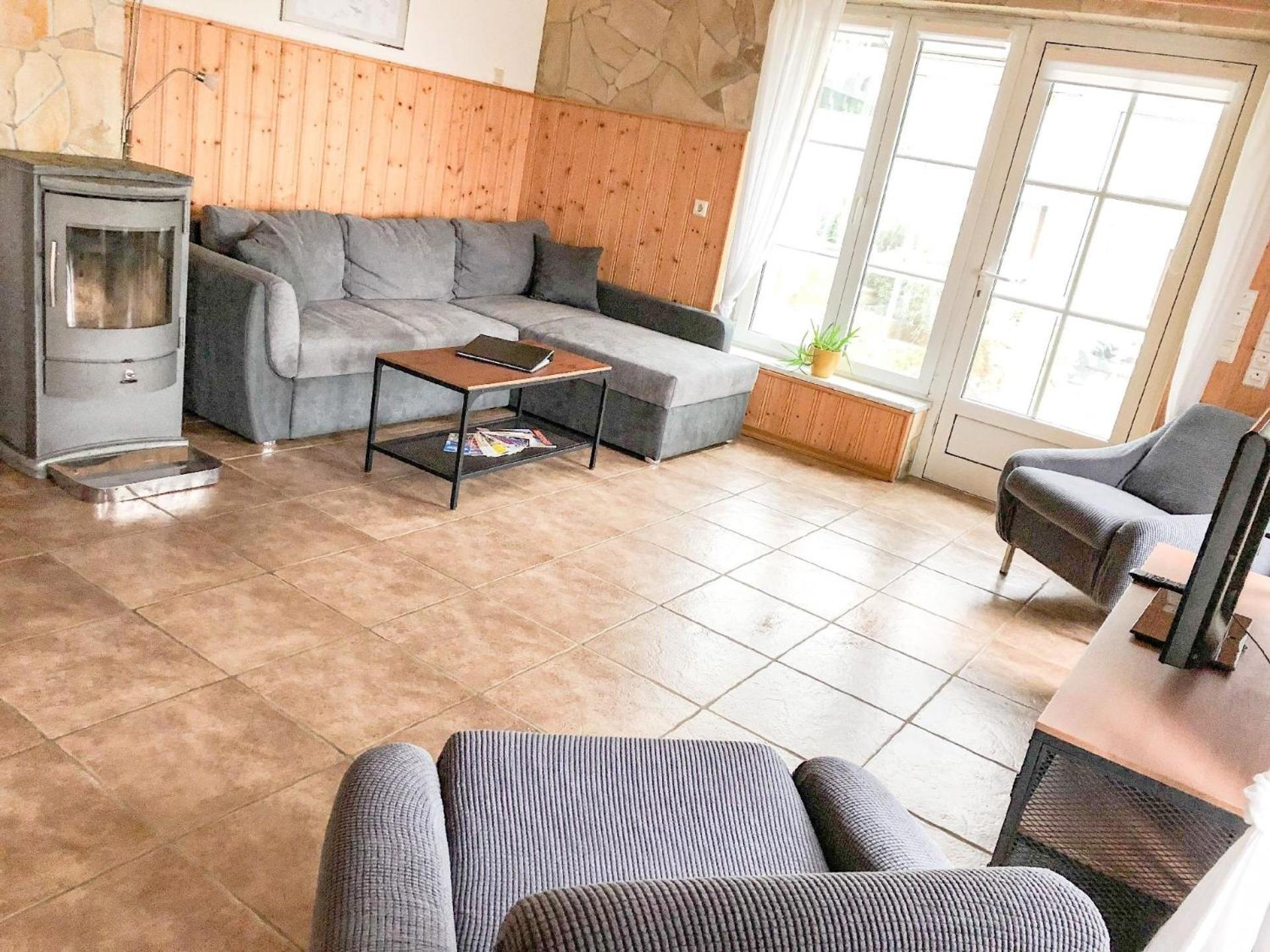 Gemütliche Wohnung In Niederpoyritz Mit Garten