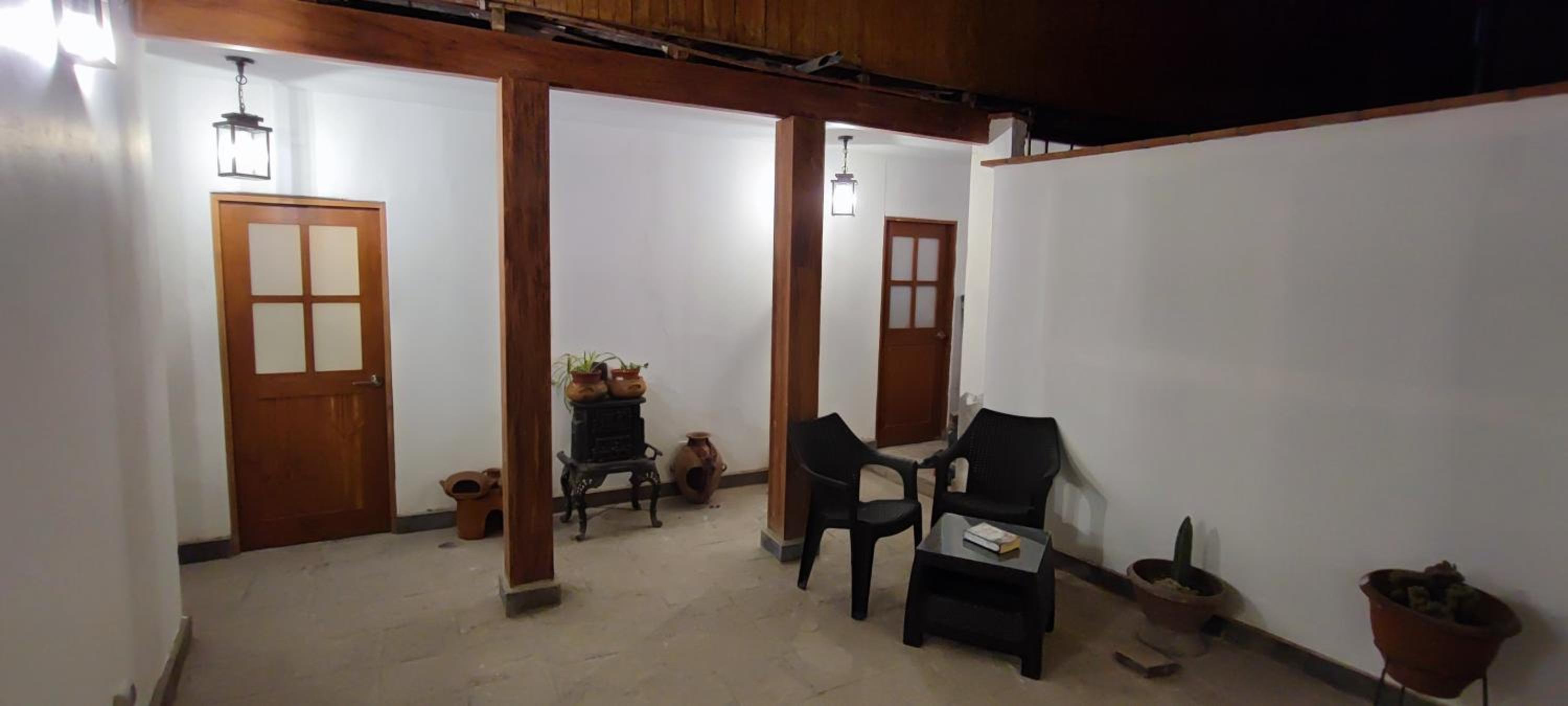 Photo 33