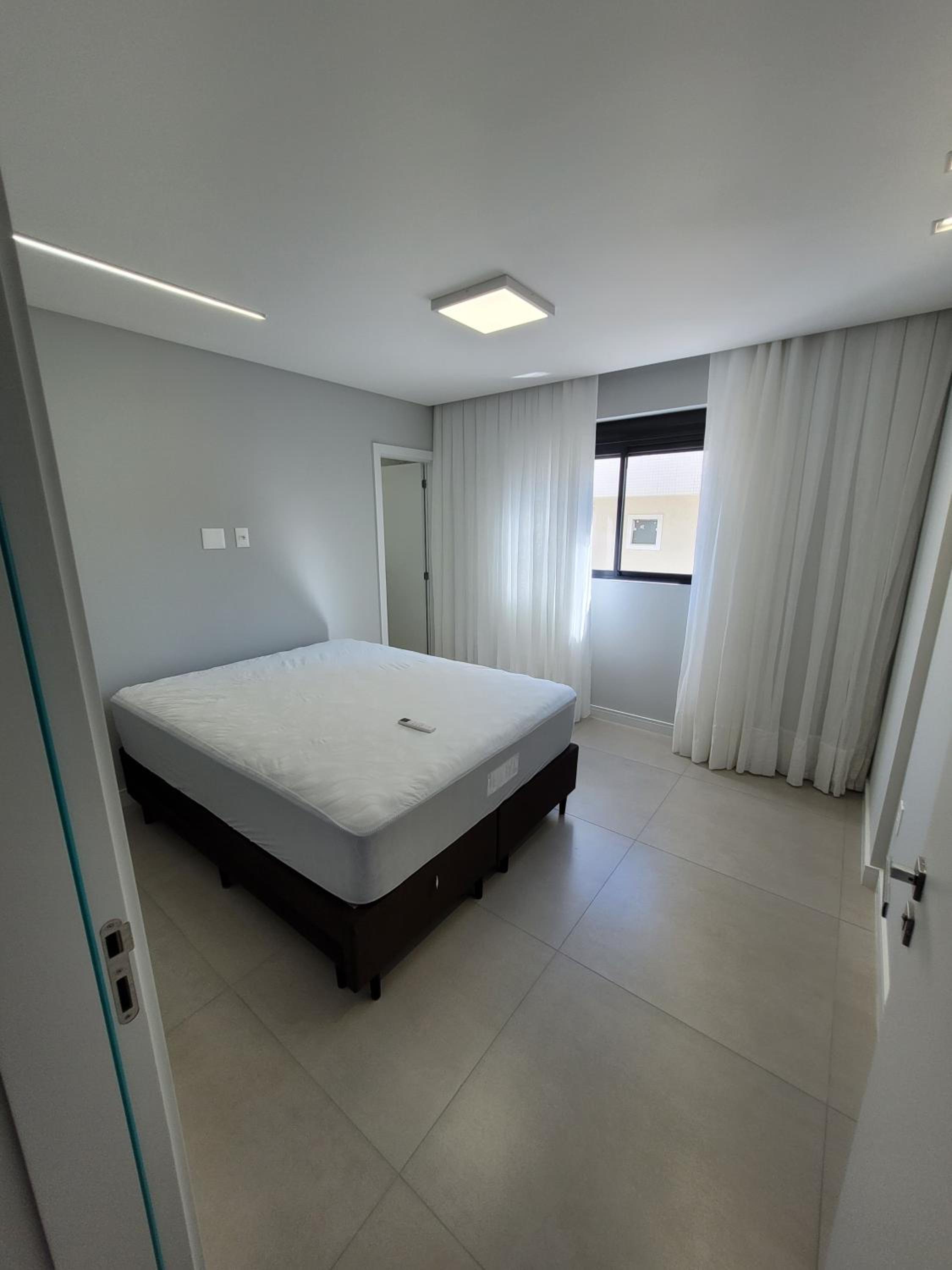 Cobertura duplex alto padrão 200m da praia