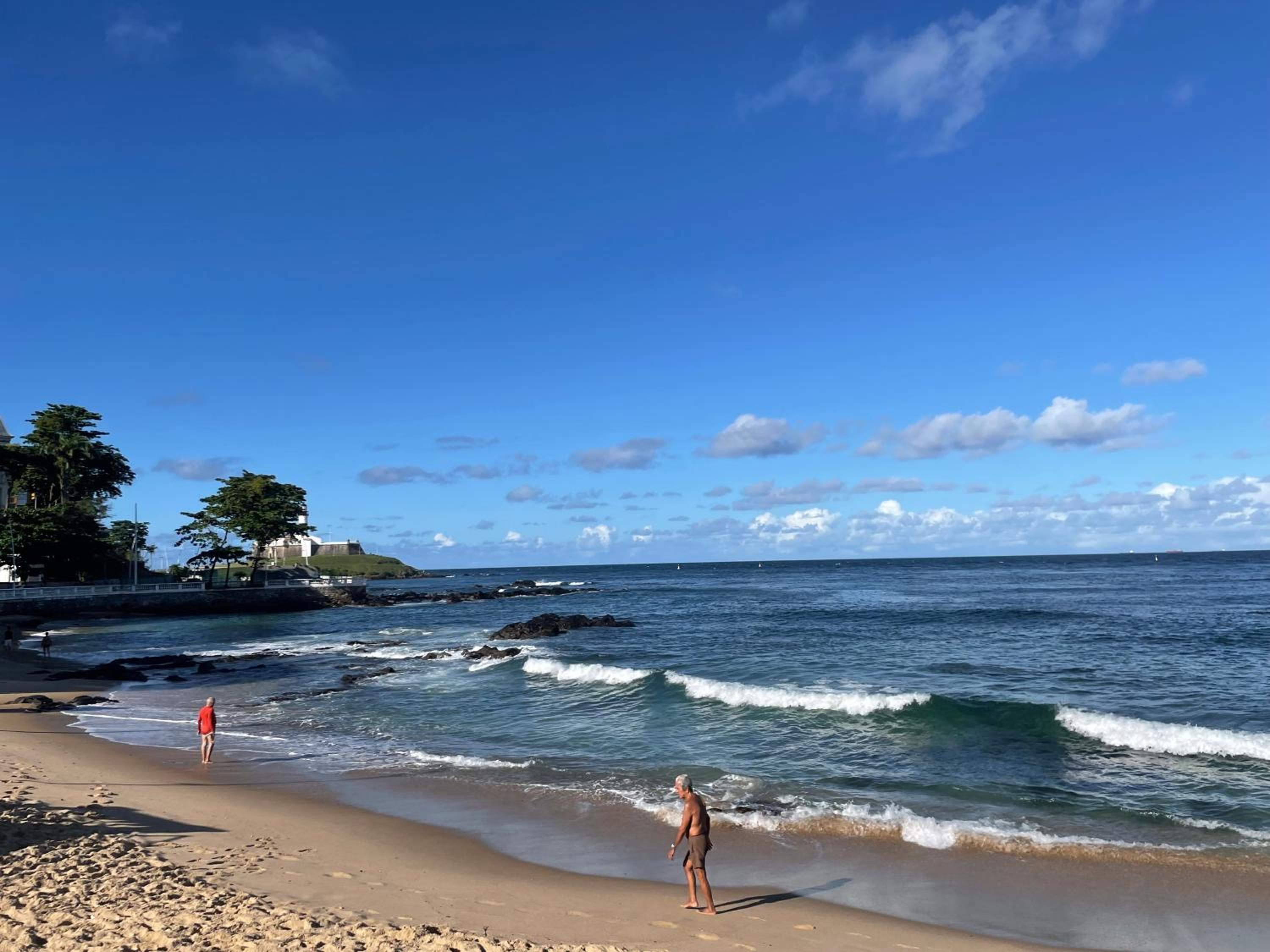 Estúdio a 2 minutos da praia porto da barra - 02-40