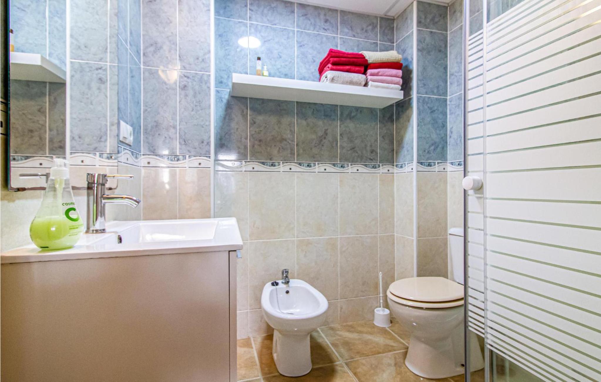 Amazing Apartment In Santa Pola view 5