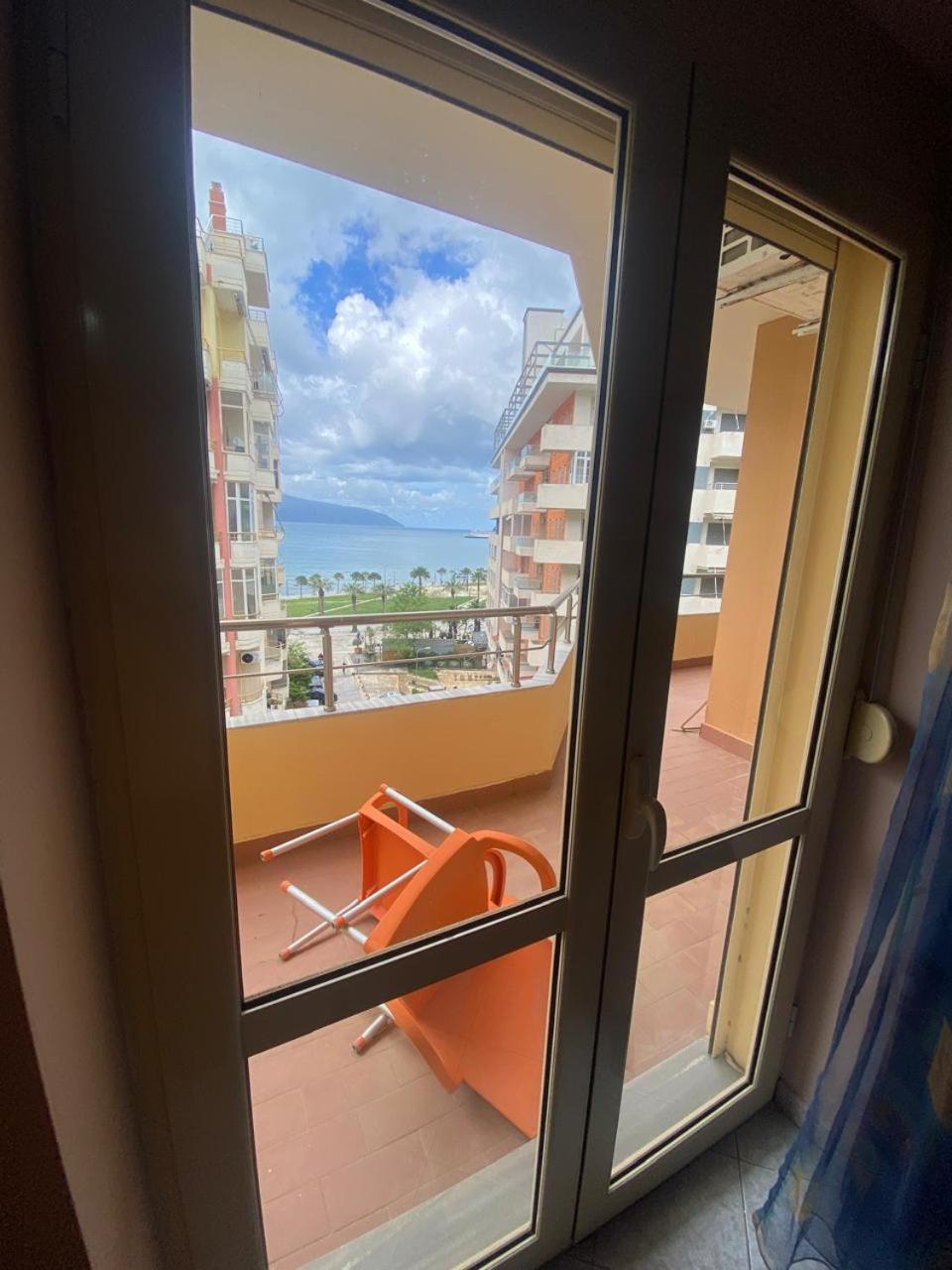 Vlora Central Sea View Apartment photo 3
