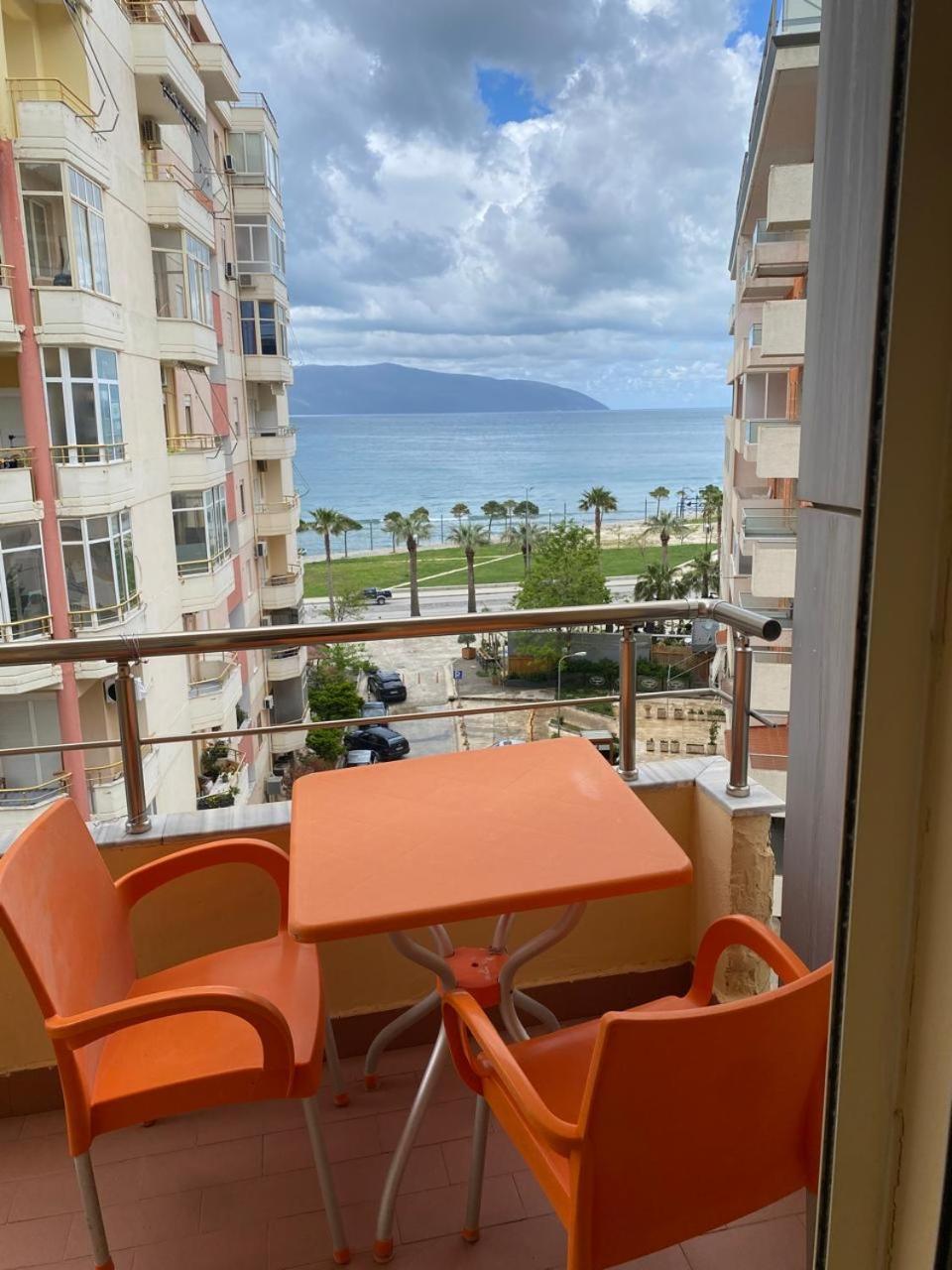 Vlora Central Sea View Apartment photo 2