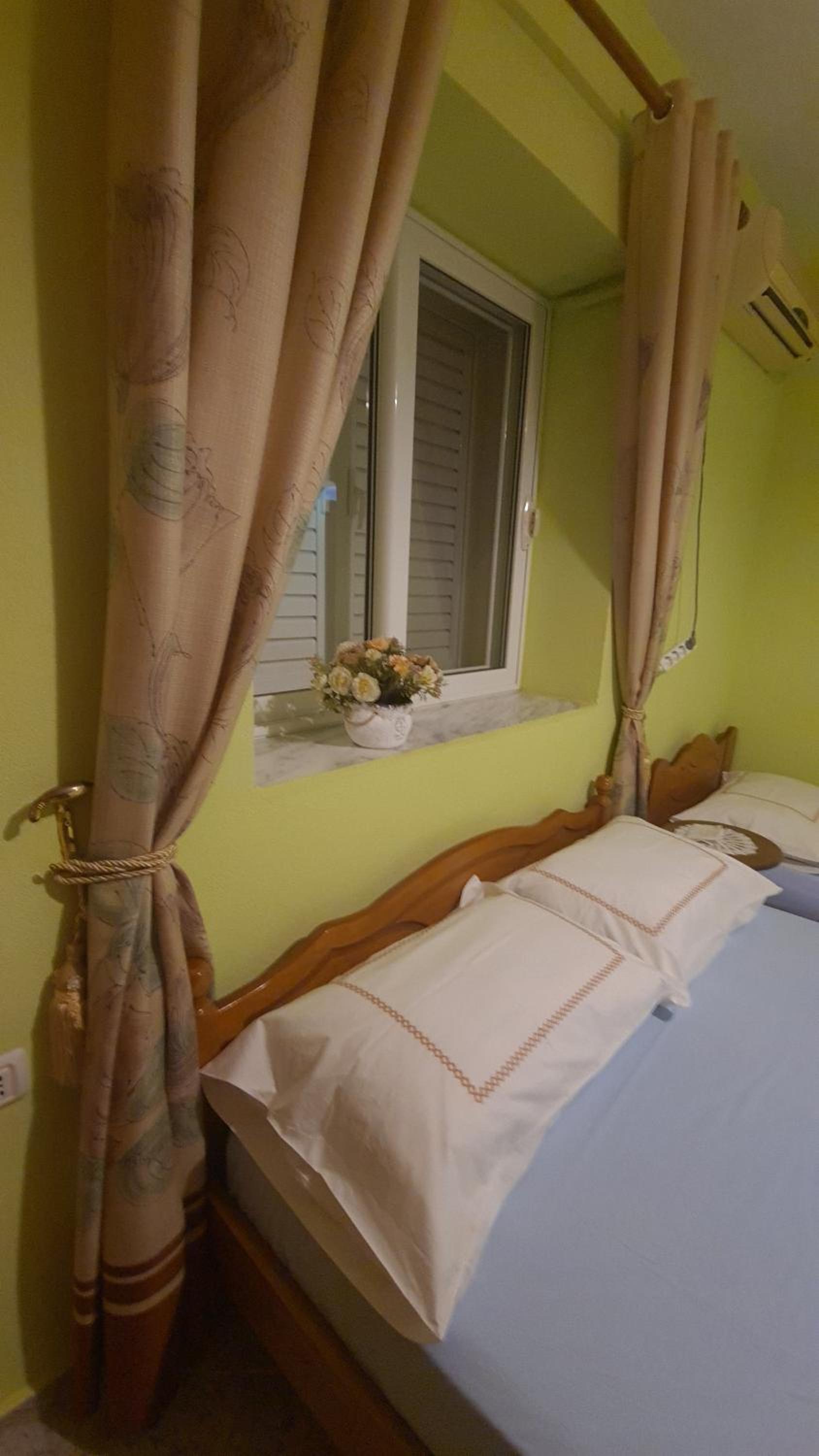 Oruci's Standard Apartaments