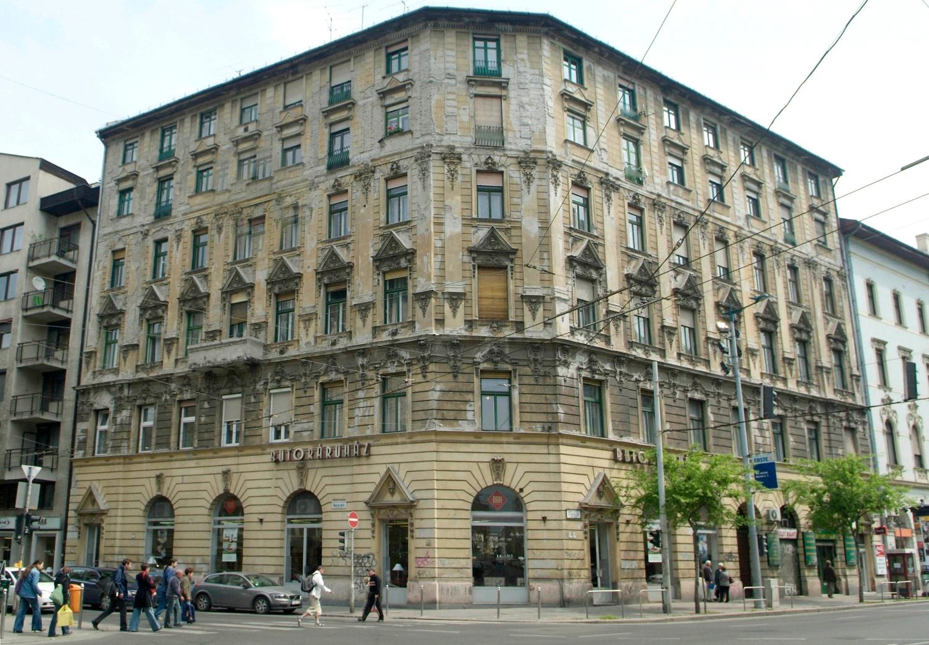 BpR City Center Design Apartments