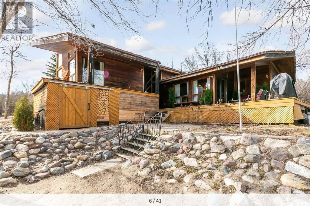 My Lovely Lakeview Cottage Saskatchewan Beach 3 Bed - 2 Bath Cabin