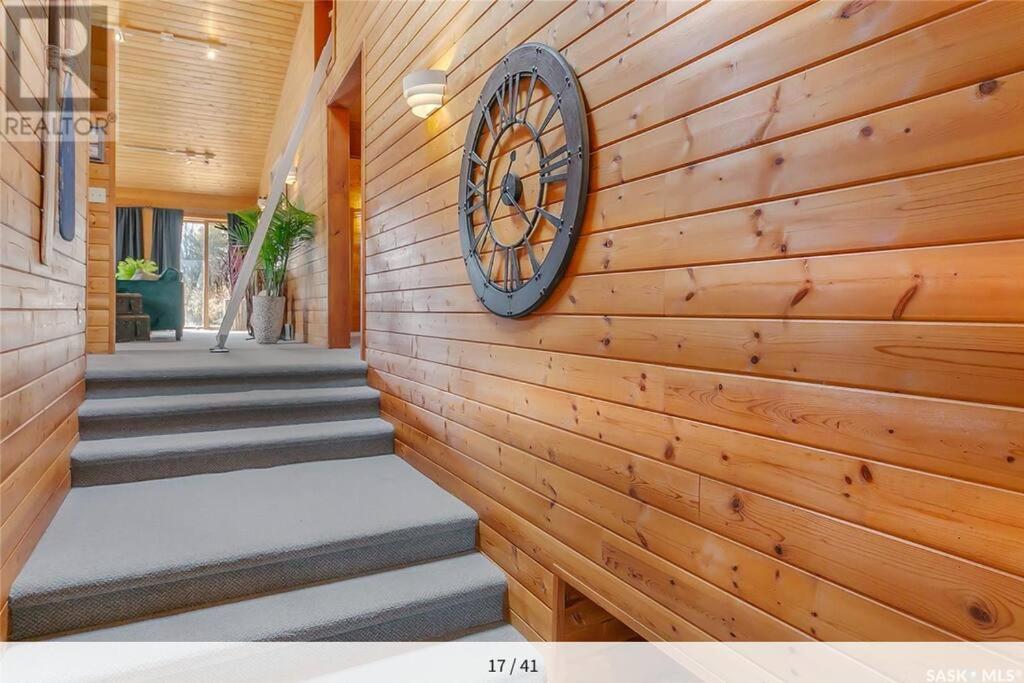 My Lovely Lakeview Cottage Saskatchewan Beach 3 Bed - 2 Bath Cabin