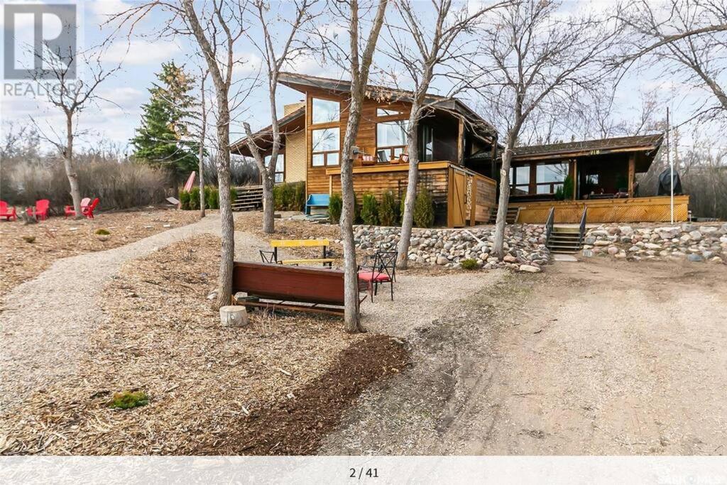 My Lovely Lakeview Cottage Saskatchewan Beach 3 Bed - 2 Bath Cabin
