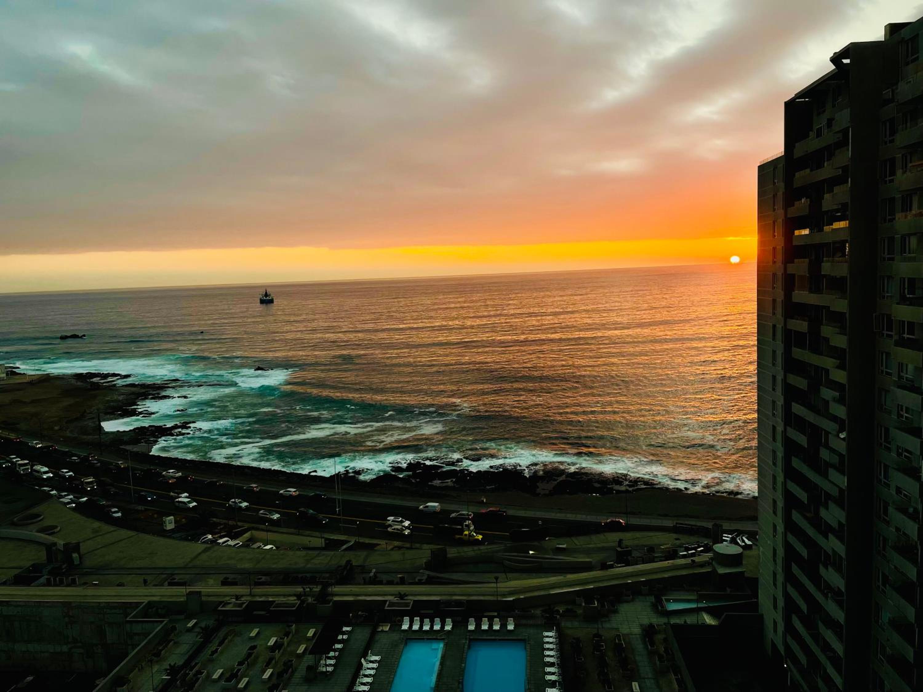 Vive la experiencia hermoso y calido departamento frente al mar 3D y 2B