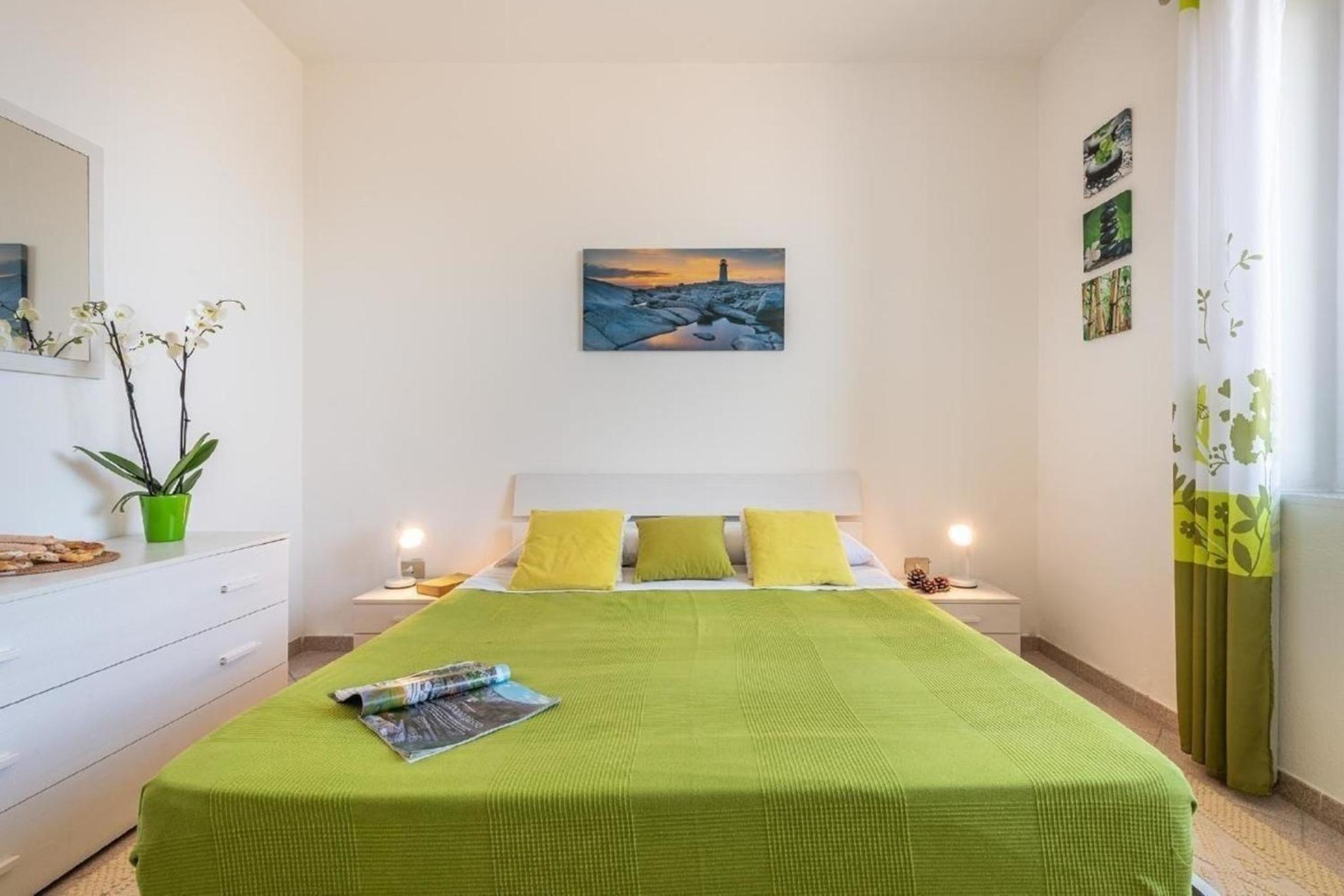 Schöne Wohnung in Cala Gonone und Meerblick und Neben dem Strand