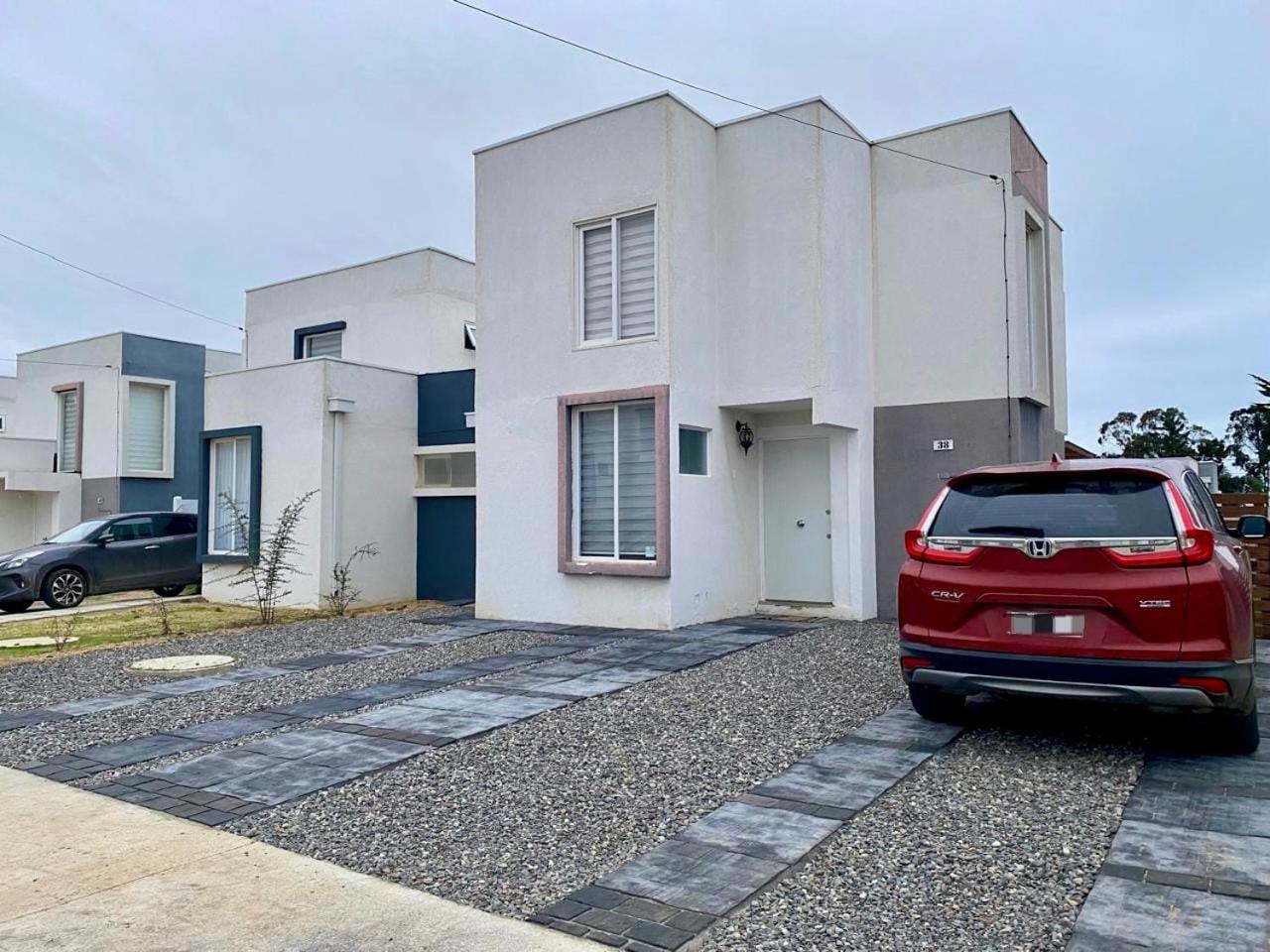 Hermosa Casa El Tabo nueva en condominio