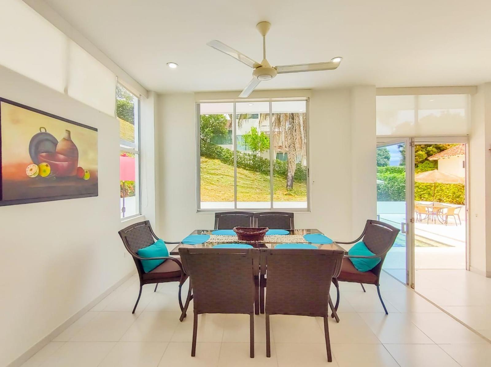 Bellísima casa quinta capacidad 20 personas