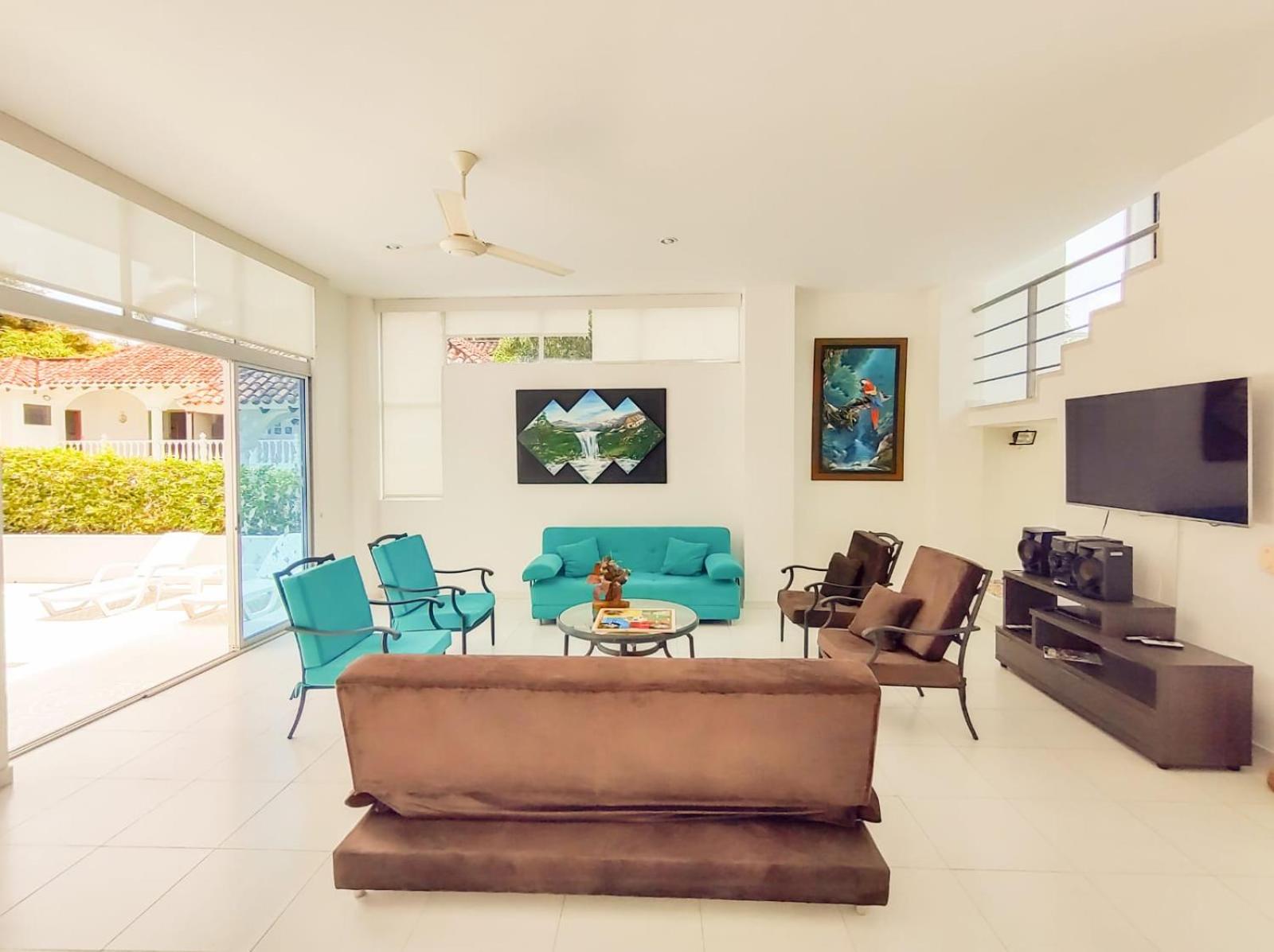 Bellísima casa quinta capacidad 20 personas