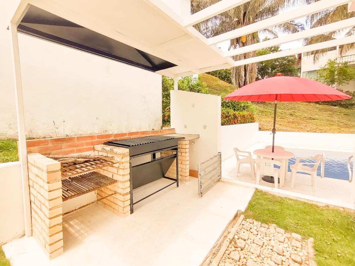 Bellísima casa quinta capacidad 20 personas