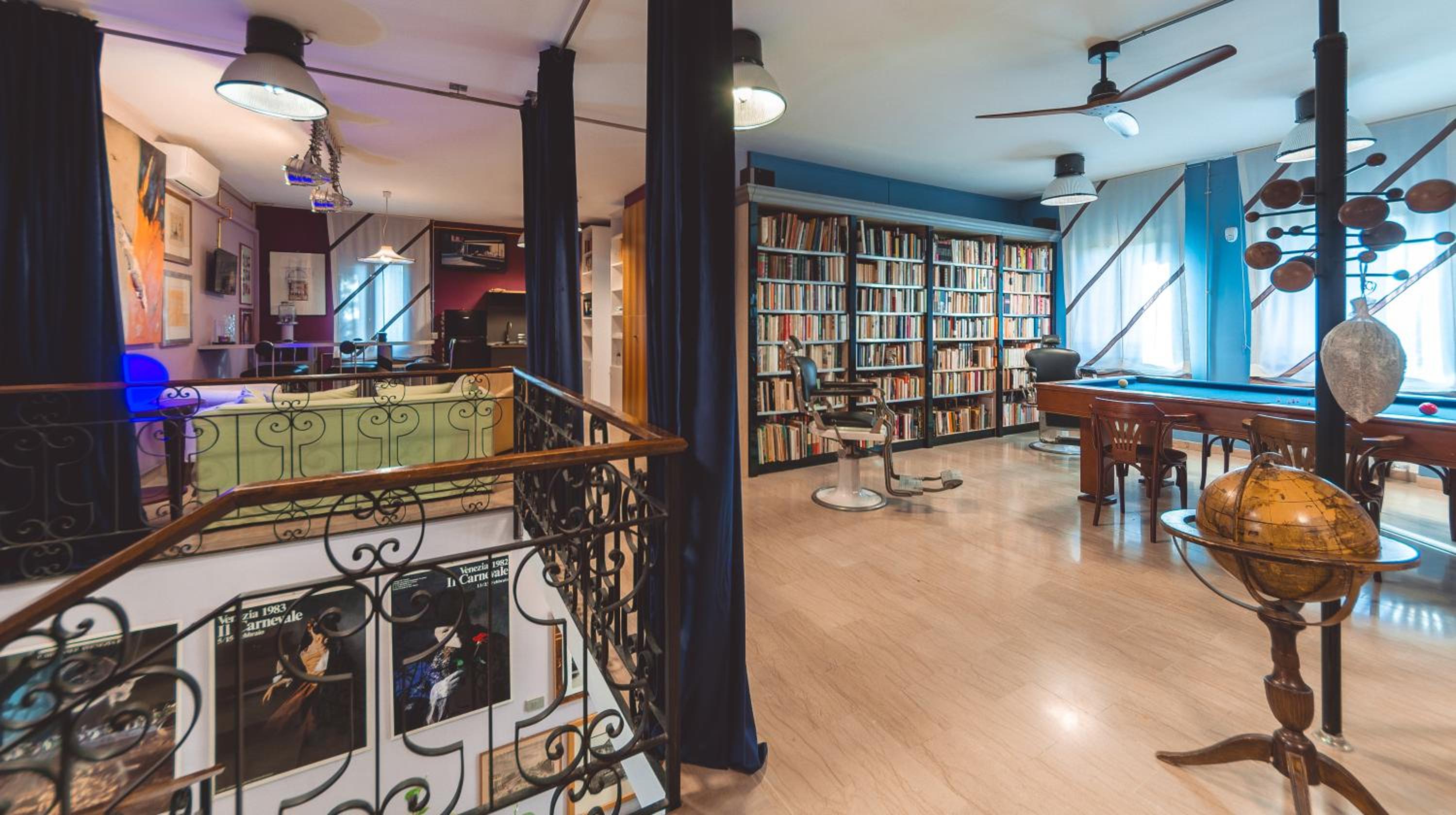 Library House - Venice Apartment
