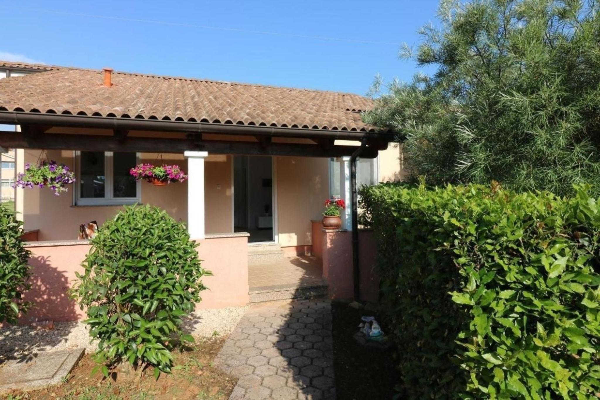 Bungalow Melisa mit Salzwasserpool in Porec view 3