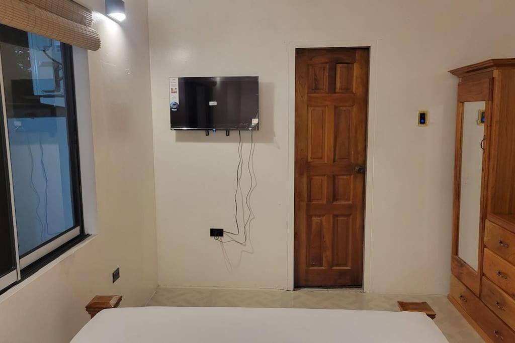 A Modern Escape"Style, Comfort, and Convenience 3 bedroom view 5