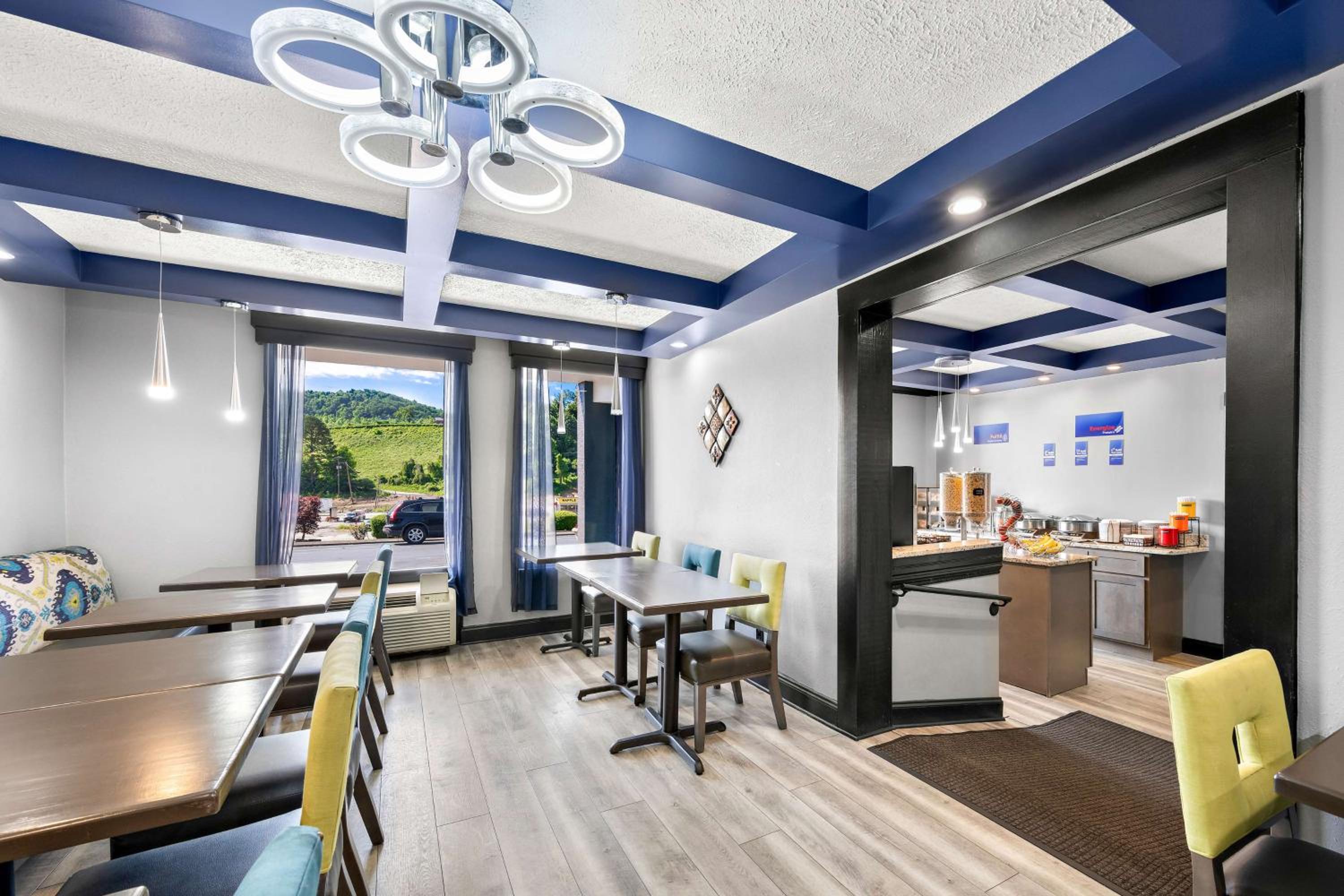 London Vacations - Best Western Corbin Inn - Property Image 4