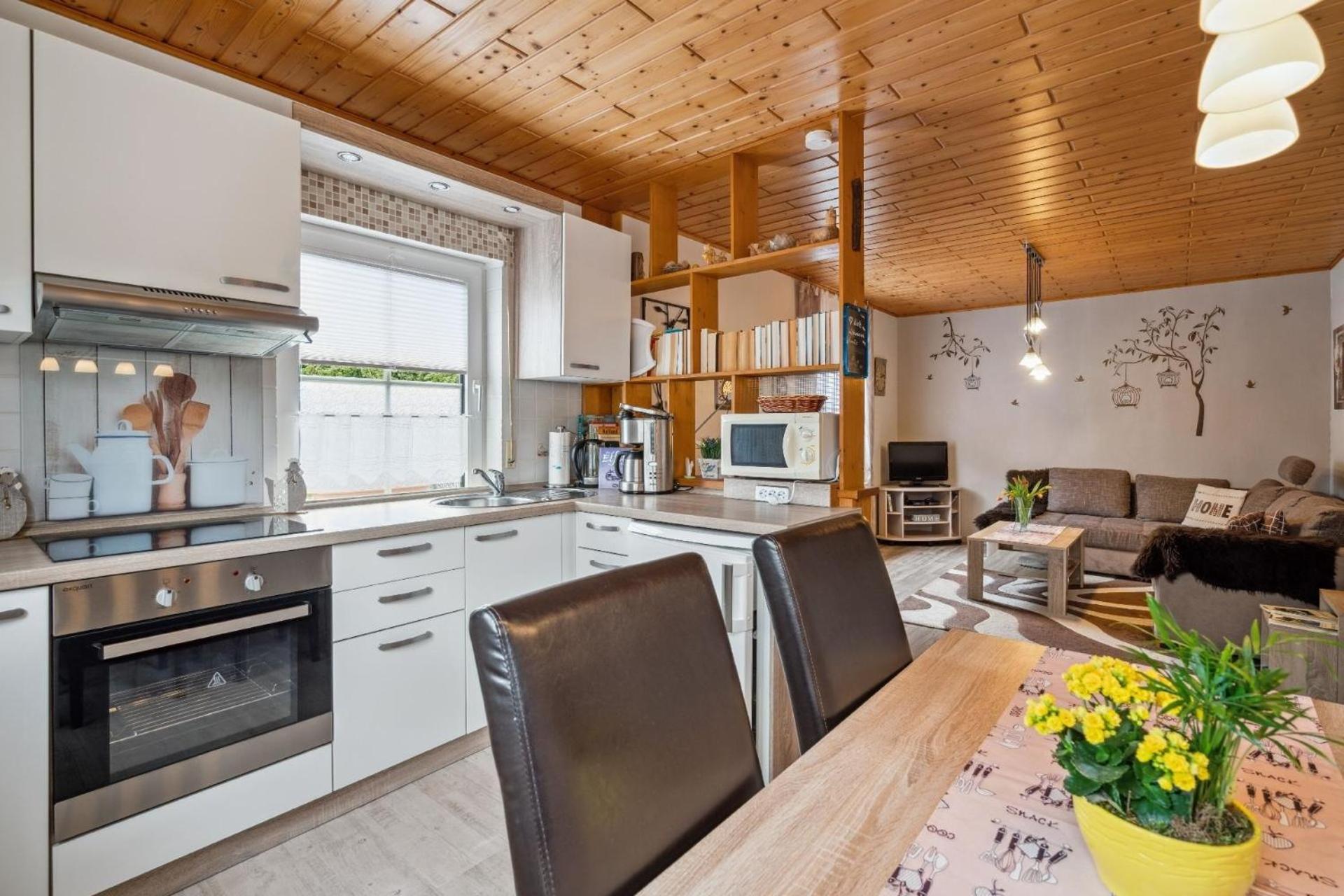 Ferienhaus-Ferienwohnungen Marmann