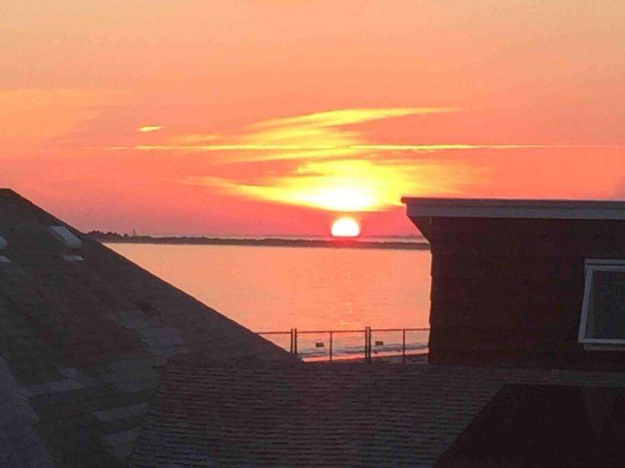 Ocean view Condo Downtown Watch Hill, RI with porch view 4