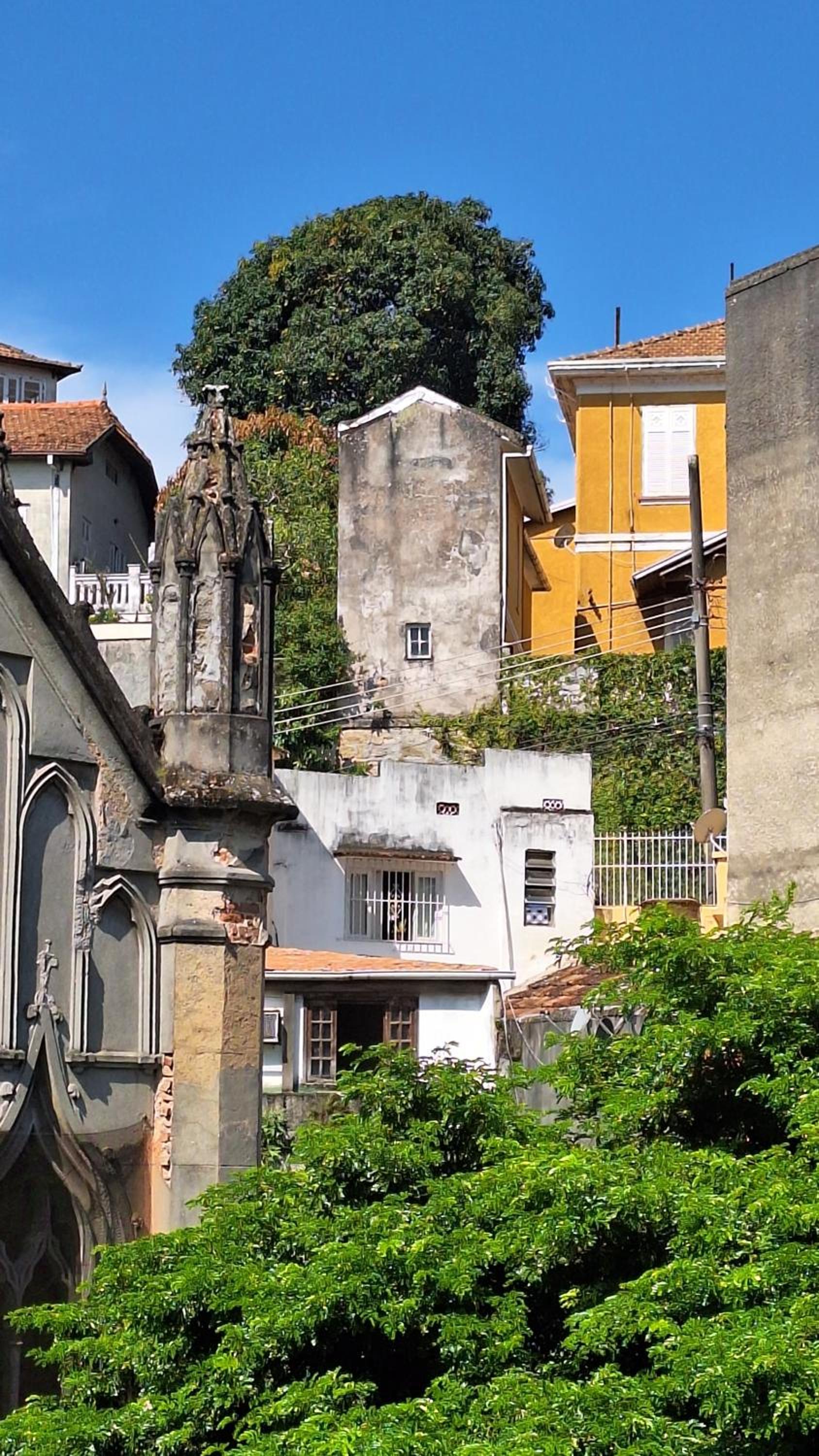 Casa Laranja