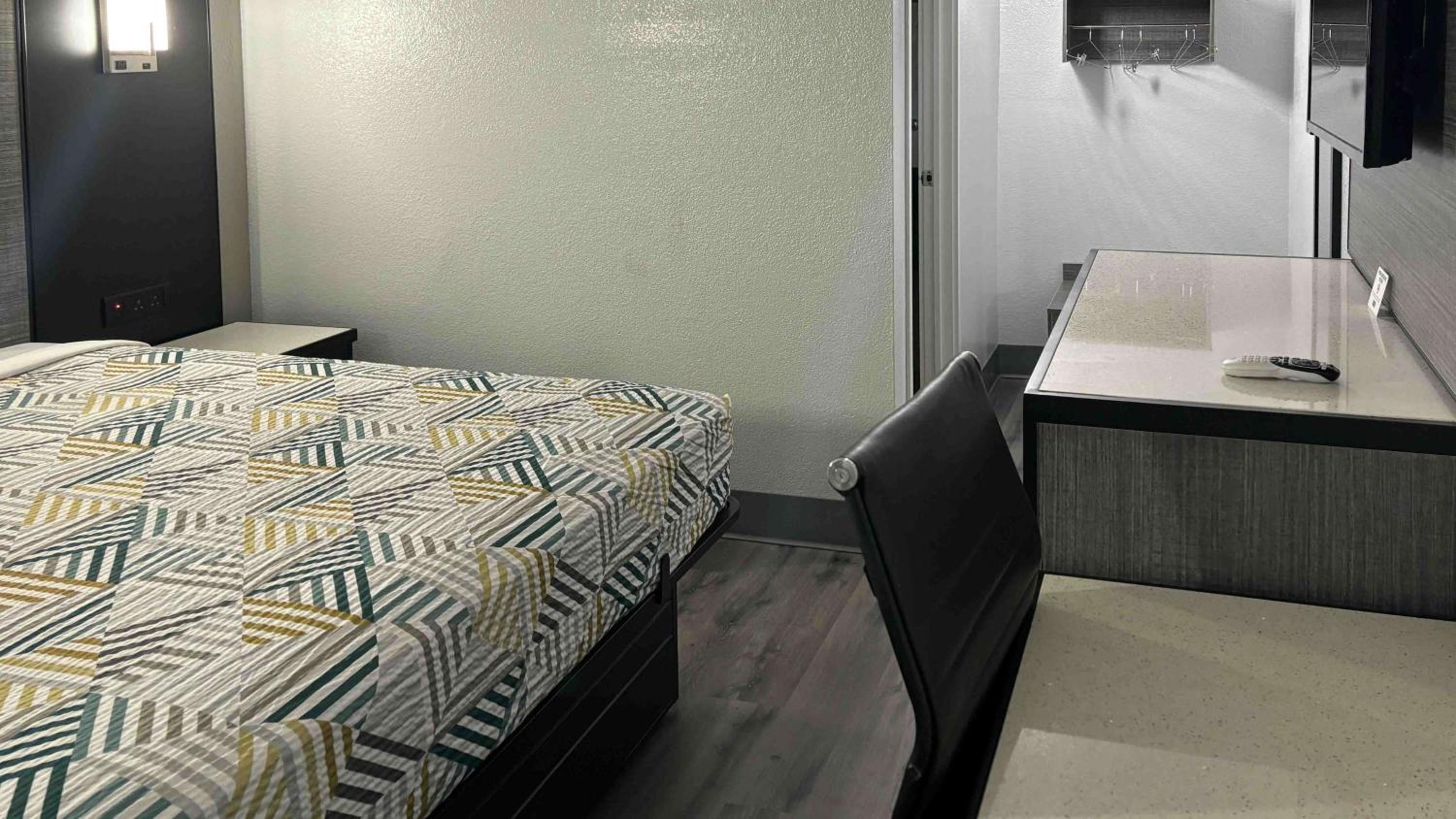 Motel 6-Meridian, MS