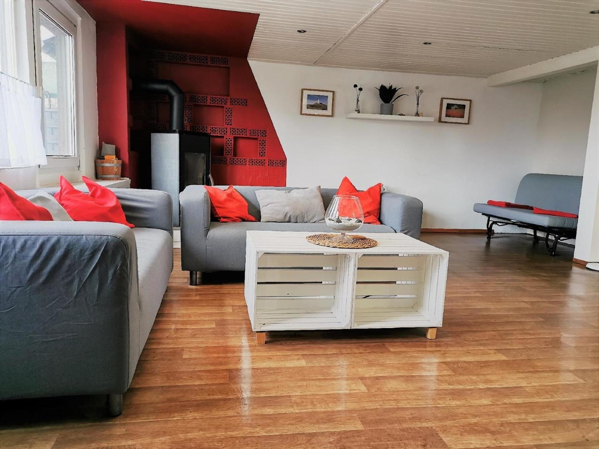 Wunderschönes Ferienhaus in Groß Schoritz mit Garten, Grill und Terrasse