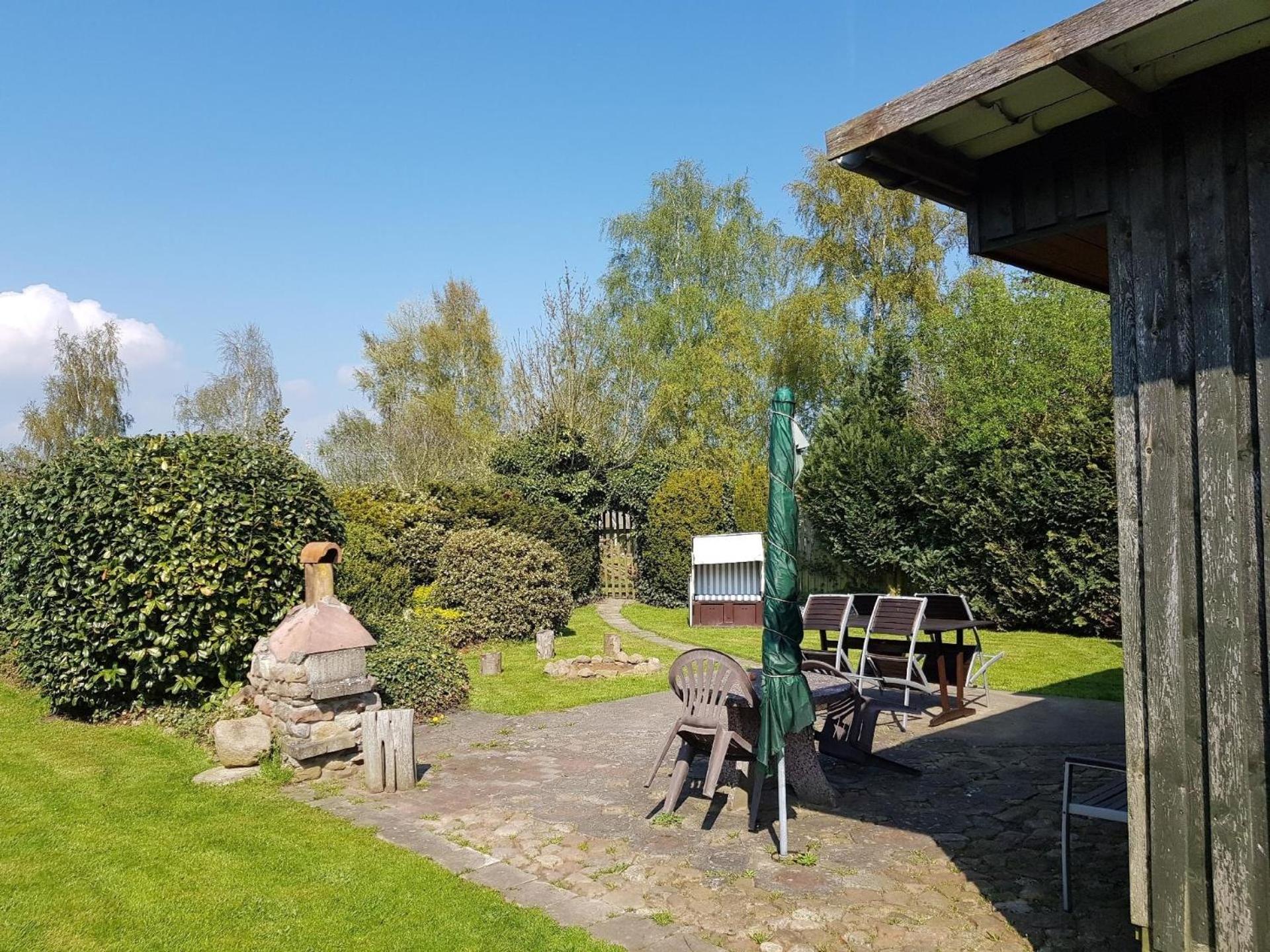 Wunderschönes Ferienhaus in Groß Schoritz mit Garten, Grill und Terrasse