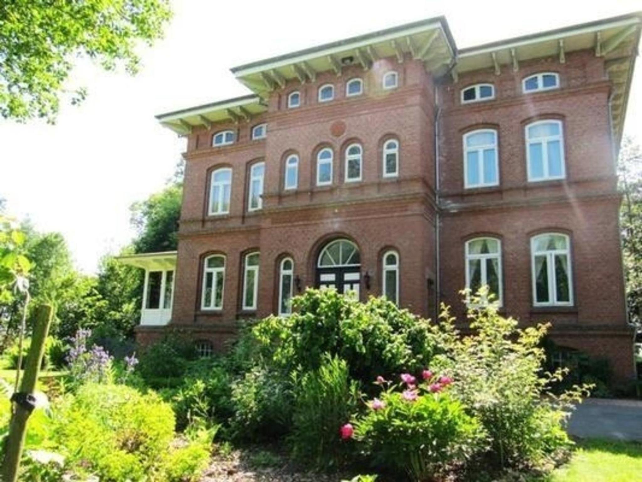 Tolle Wohnung in Wesselburen mit Großem Garten