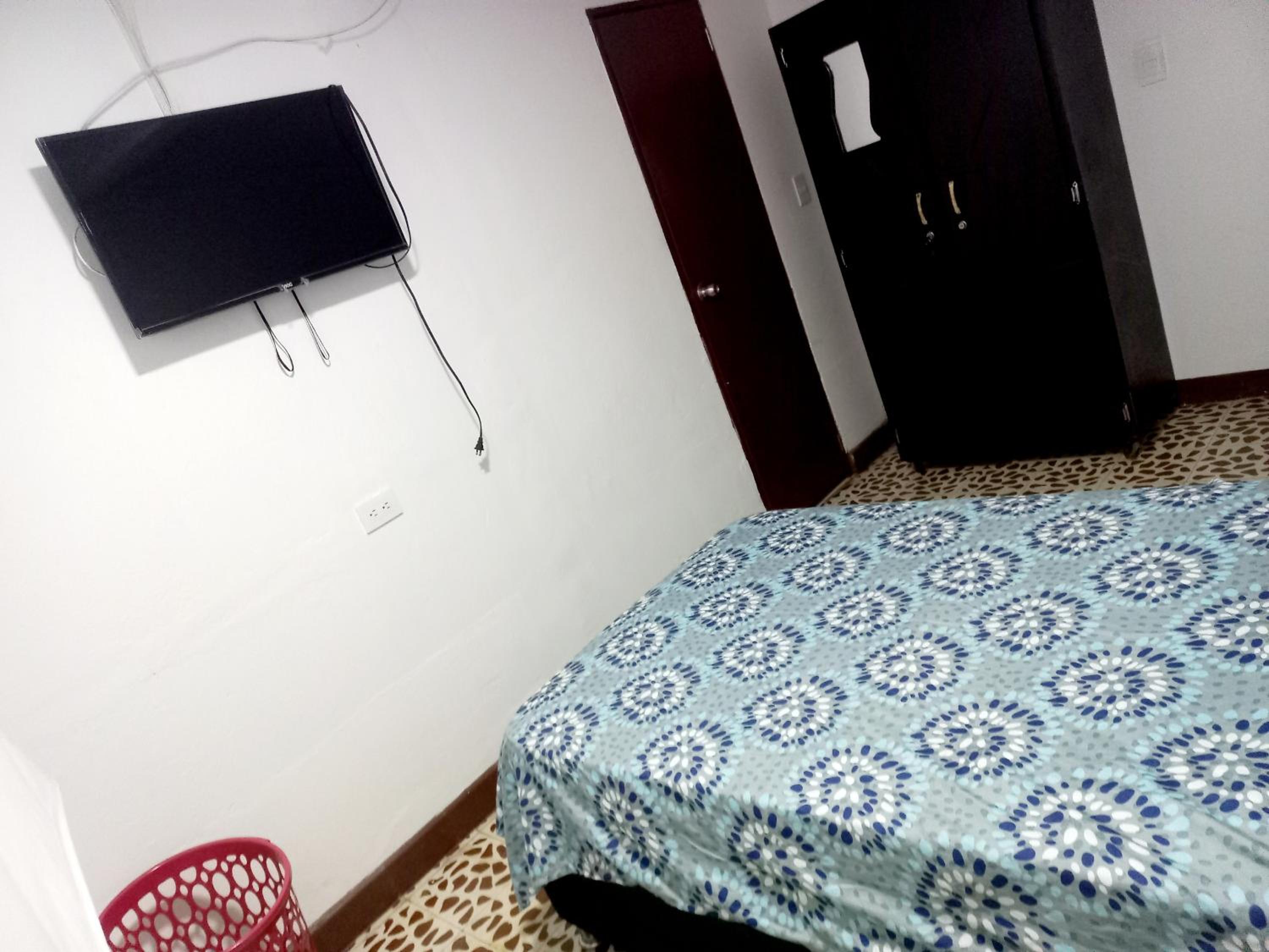 Hostal- ciudad Jardin