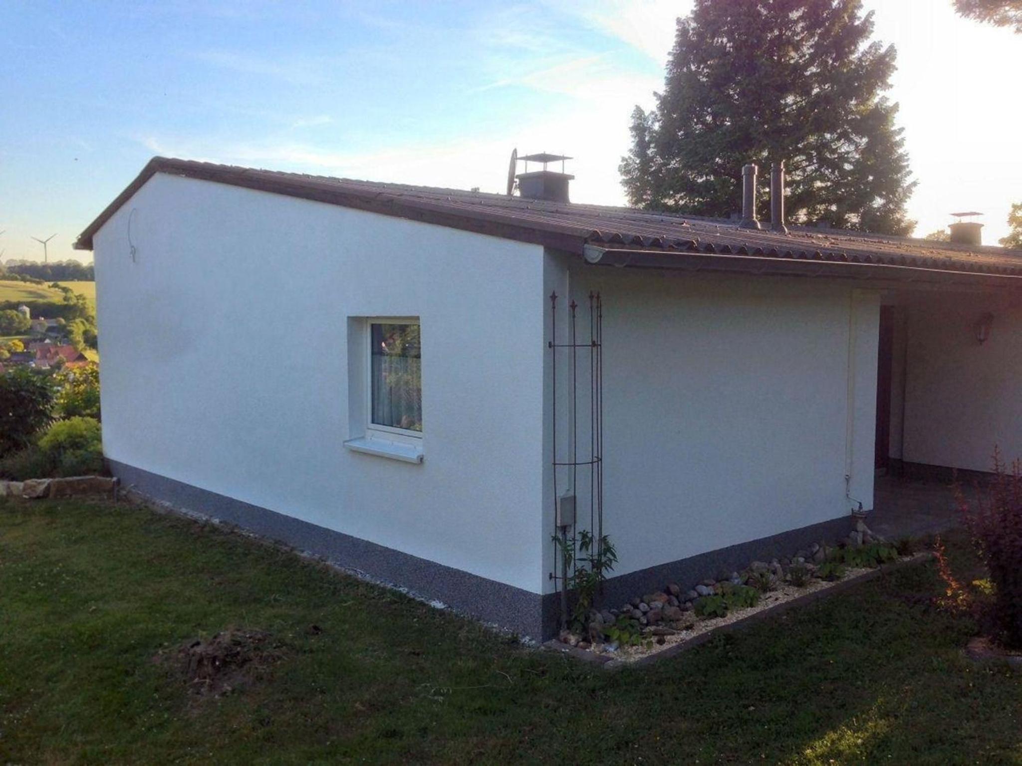 Modern ausgestattetes Ferienhaus mit möblierter Südhang-Terrasse im Altenautal