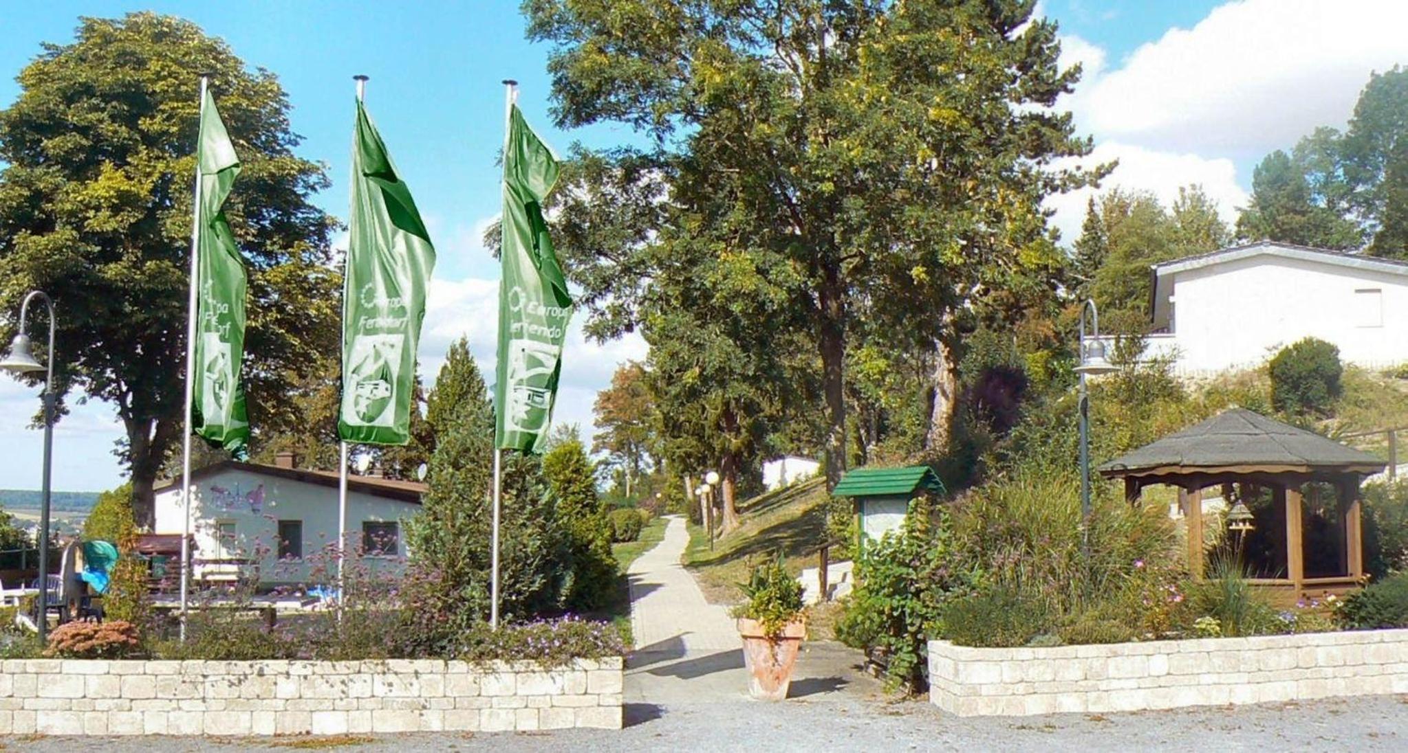 Modern ausgestattetes Ferienhaus mit möblierter Südhang-Terrasse im Altenautal