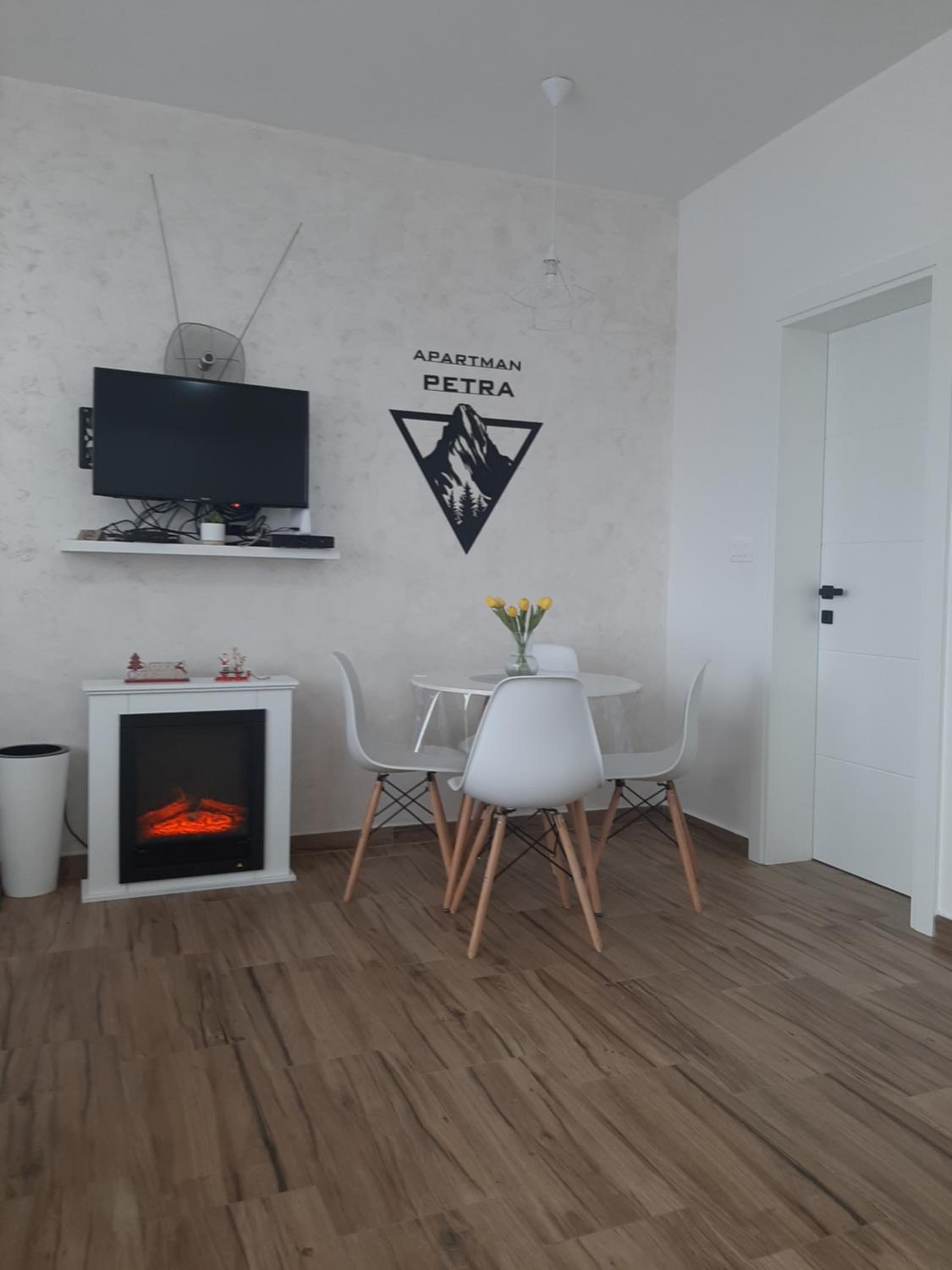 Apartment Petra