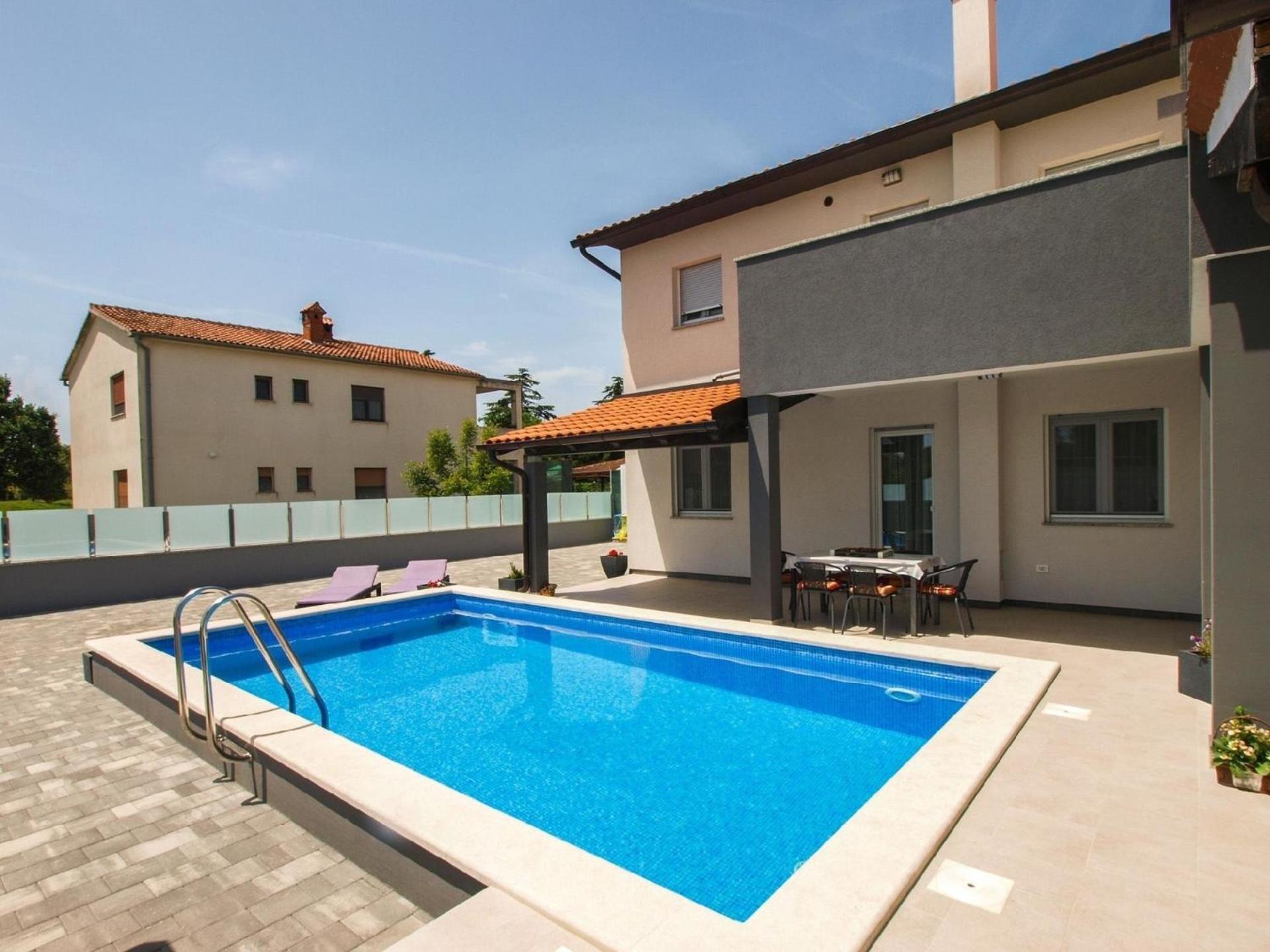 Villa Pikula App1