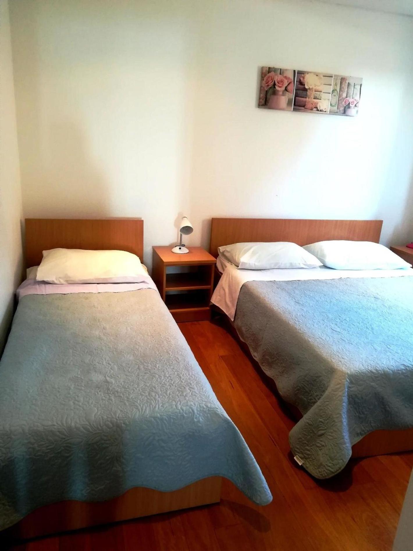 Geräumiges Ferienwohnung im Erdgeschoss mit zwei Schlafzimmern für sechs Personen photo 3