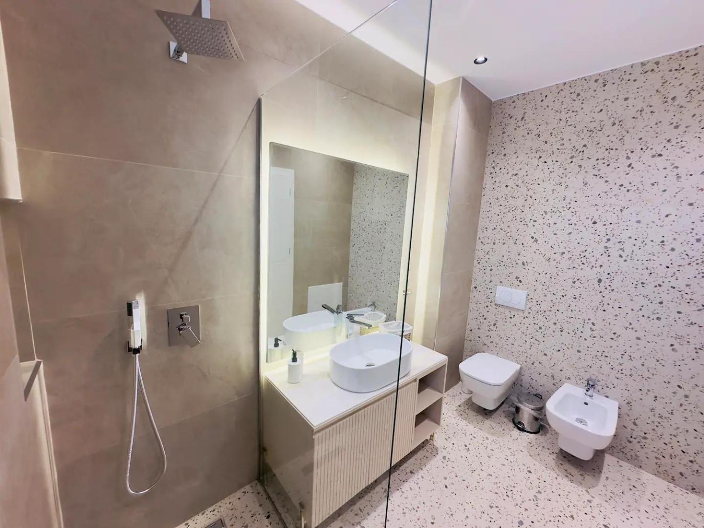 Sea View Luxury Penthouse,3rooms
