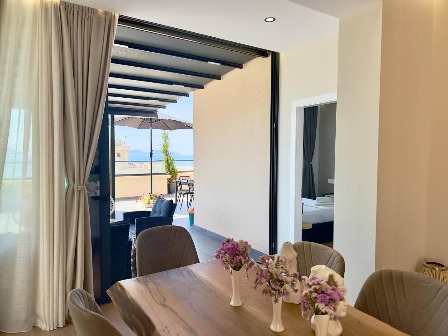 Sea View Luxury Penthouse,3rooms