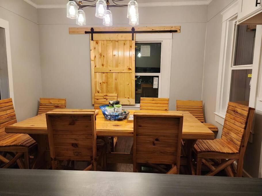 Messick Farmstyle Home