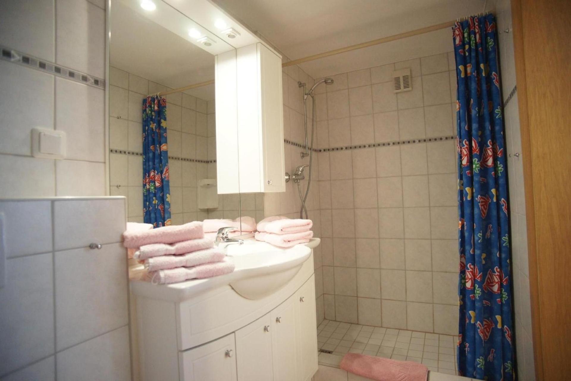 Ferienwohnung Für Vier Personen