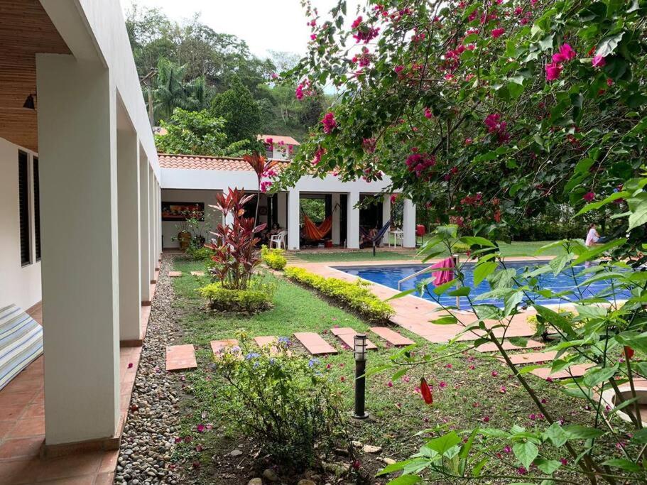 Disfrute y descanse en conexión con la naturaleza