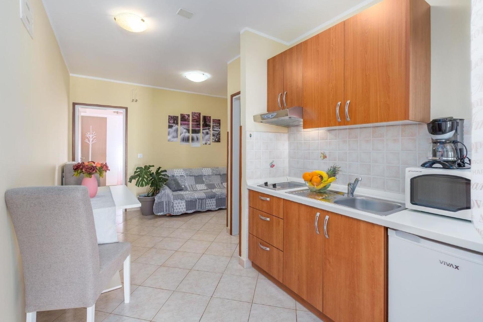 Ferienwohnung Bruna mit Parkplatz, in Strandnähe view 3