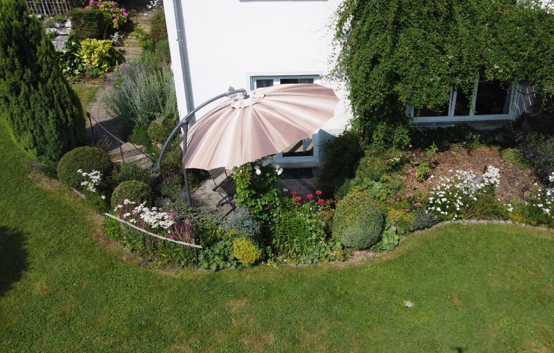Appartement In Beuren Mit Terrasse Und Grill