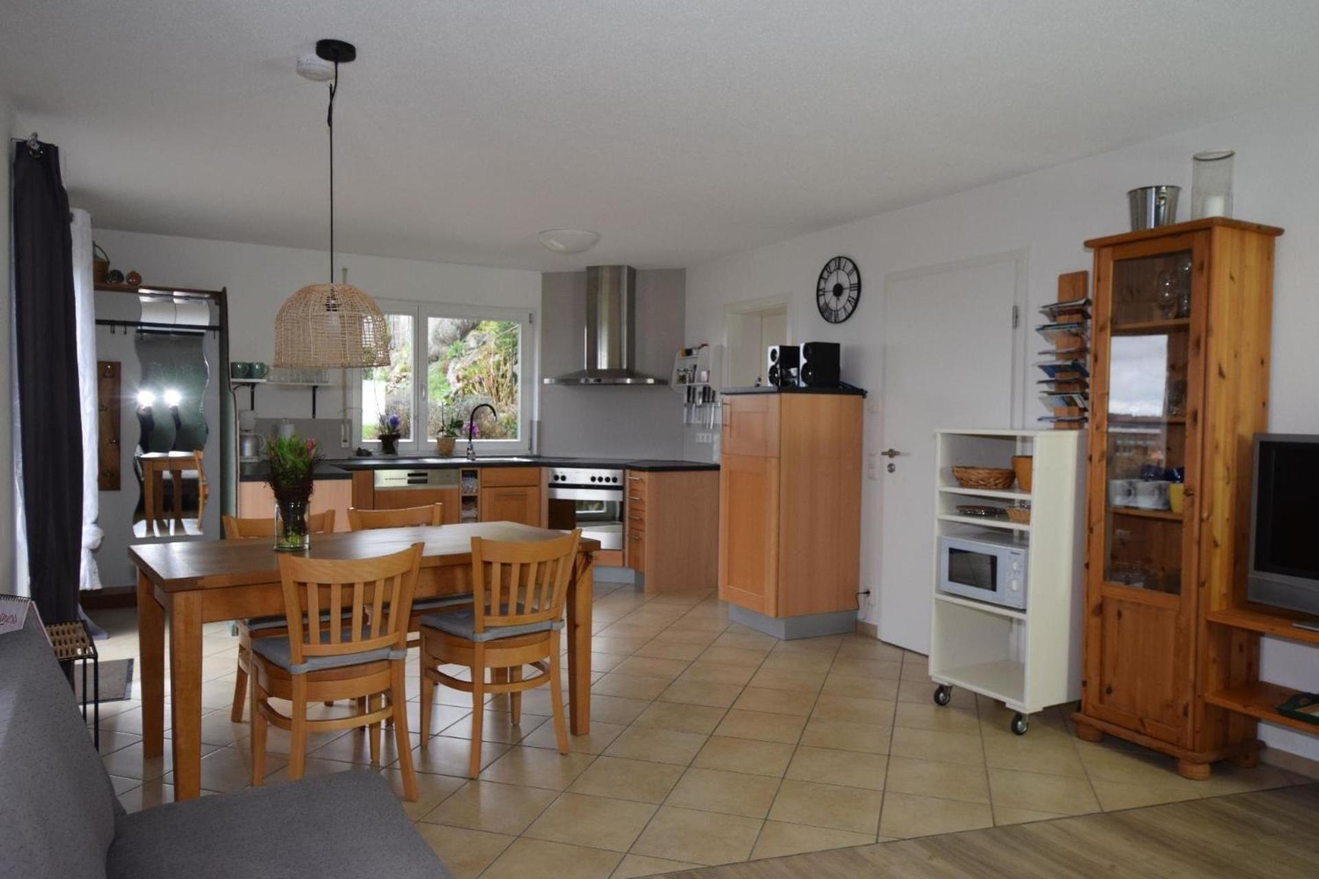 Appartement In Beuren Mit Terrasse Und Grill