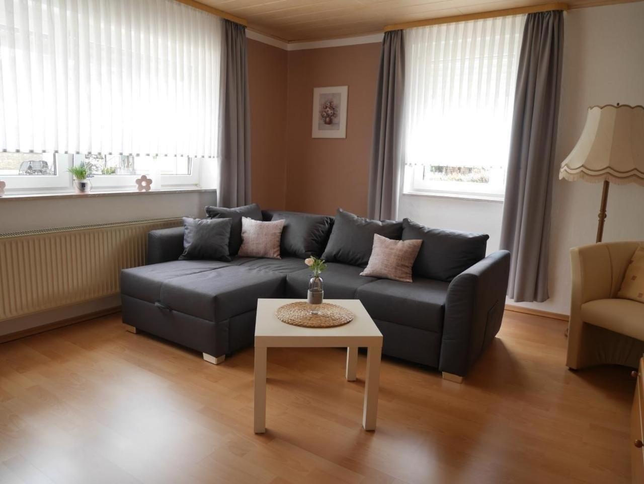 Renovierte Ferienwohnung in Pfuhl mit Terrasse