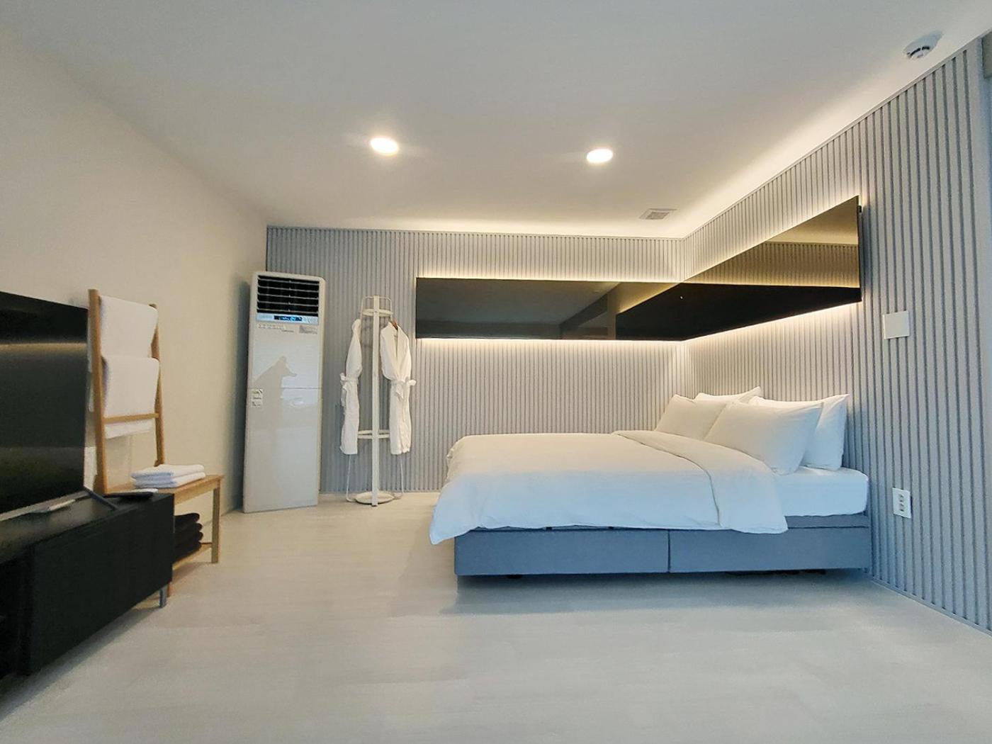 Penatess Pool Villa