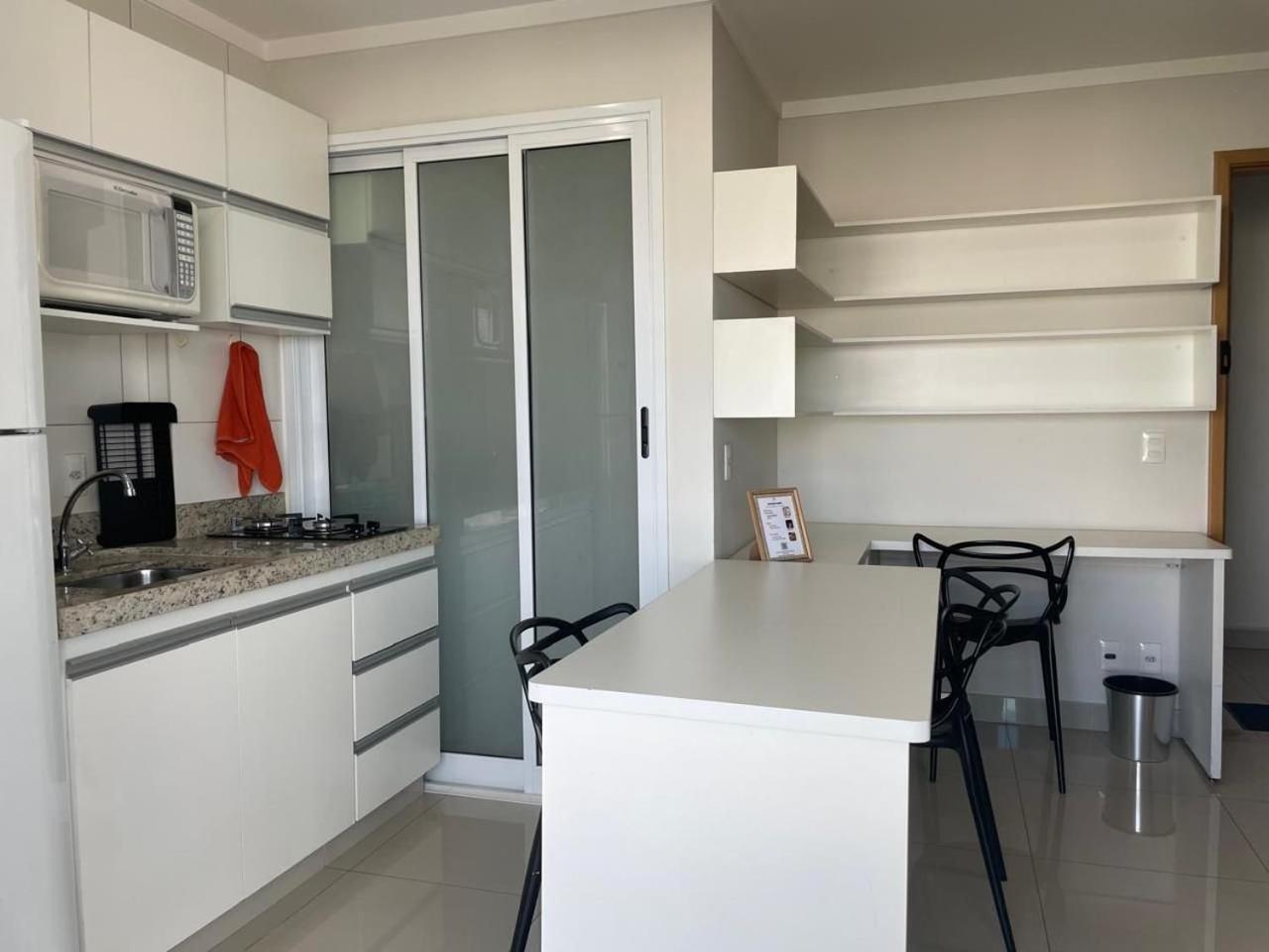 Moderno Flat com vista para o Parque Vaca Brava