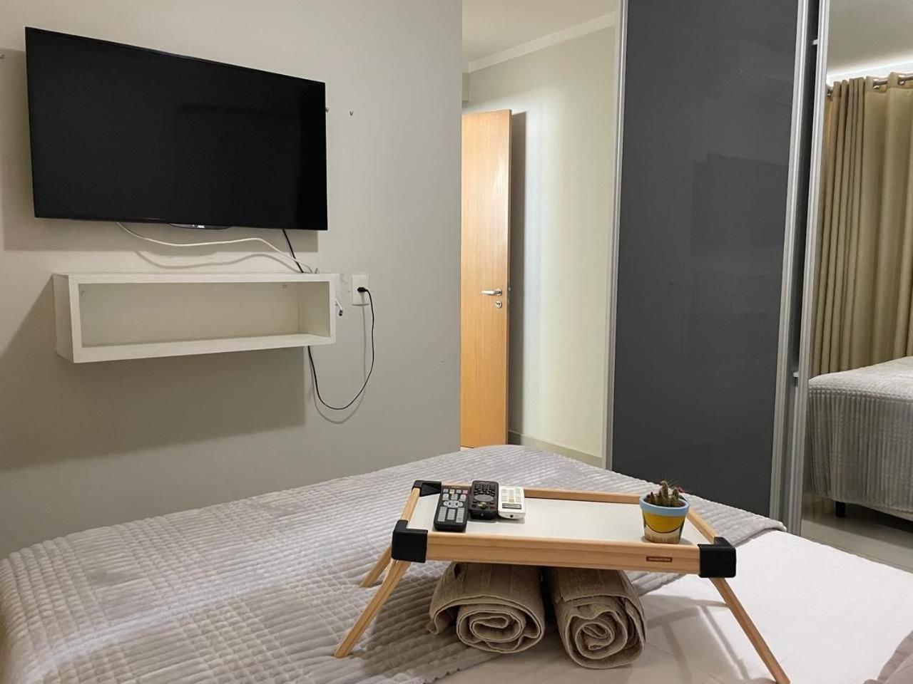 Moderno Flat com vista para o Parque Vaca Brava