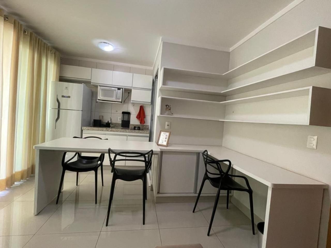 Moderno Flat com vista para o Parque Vaca Brava